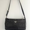 Borsa Prada in nylon nera