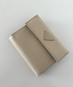 Portafoglio Prada in Nylon Beige