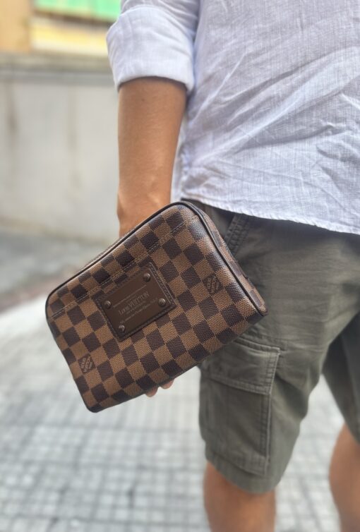 pochette louis vuitton a mano da uomo