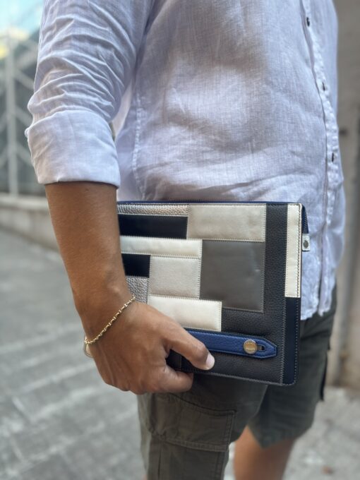 pochette fendi a mano uomo