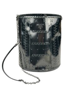 Borsa Secchiello Prada in Pelle Verniciata Nera