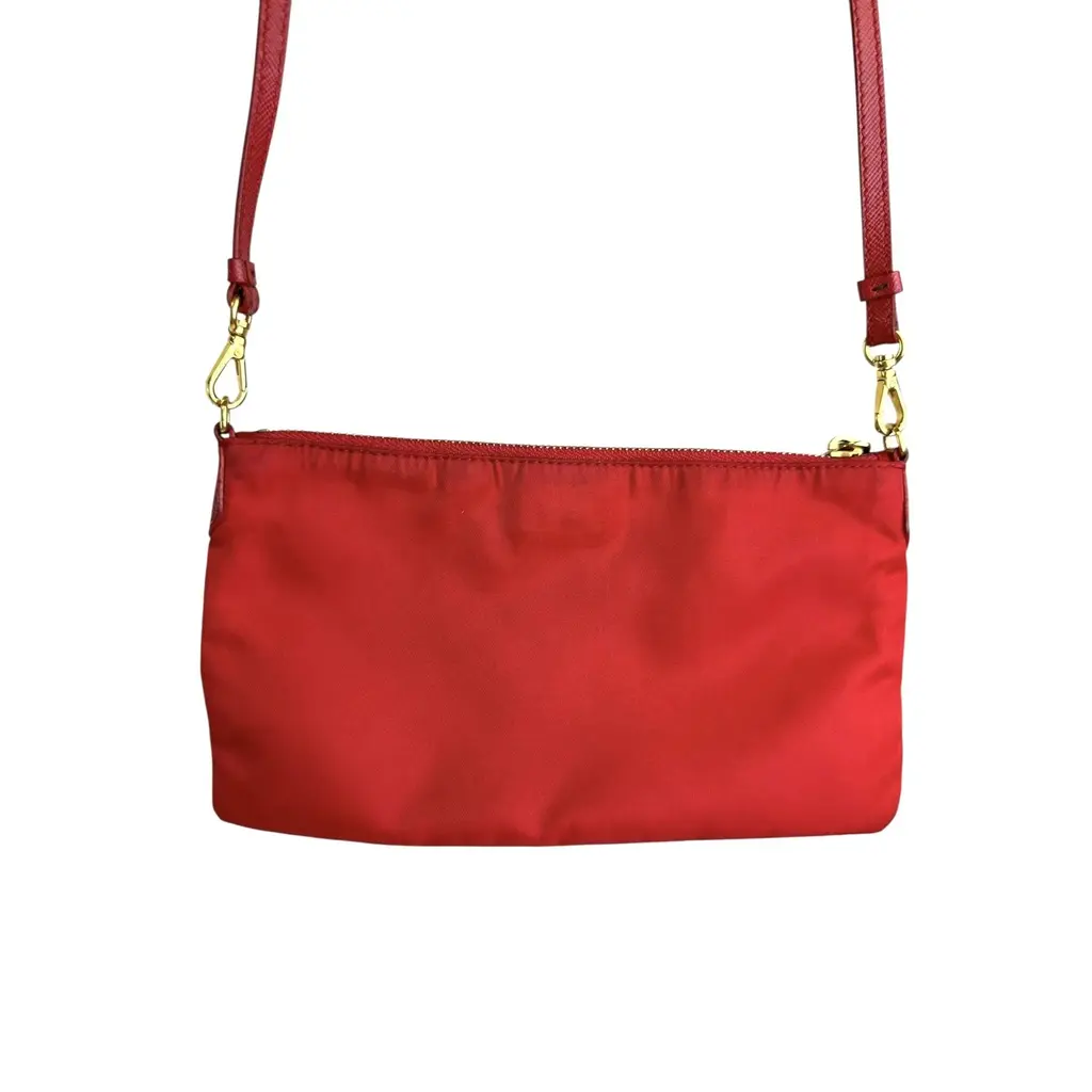 Pochette Prada in Nylon Rosso - immagine 4