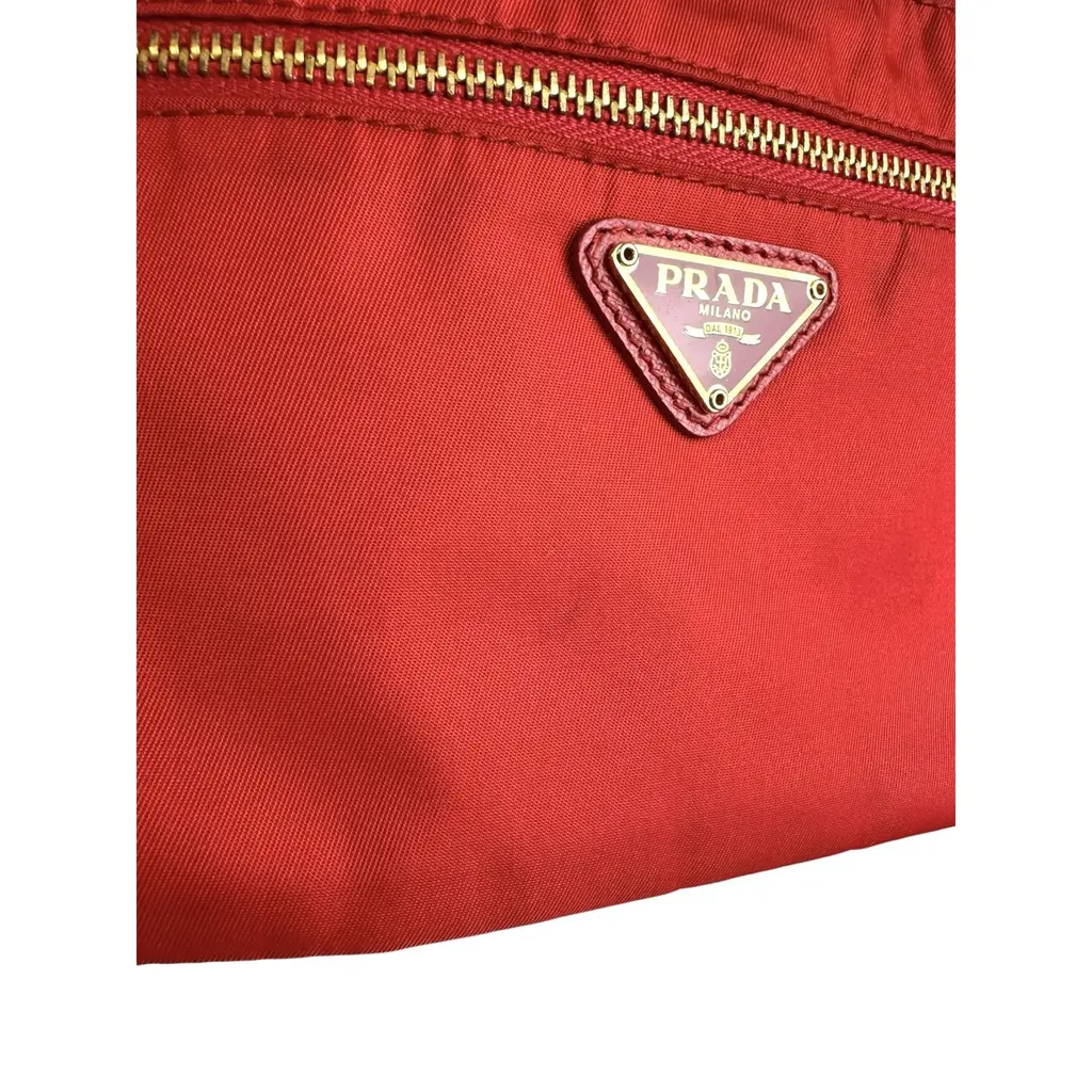 Pochette Prada in Nylon Rosso - immagine 8