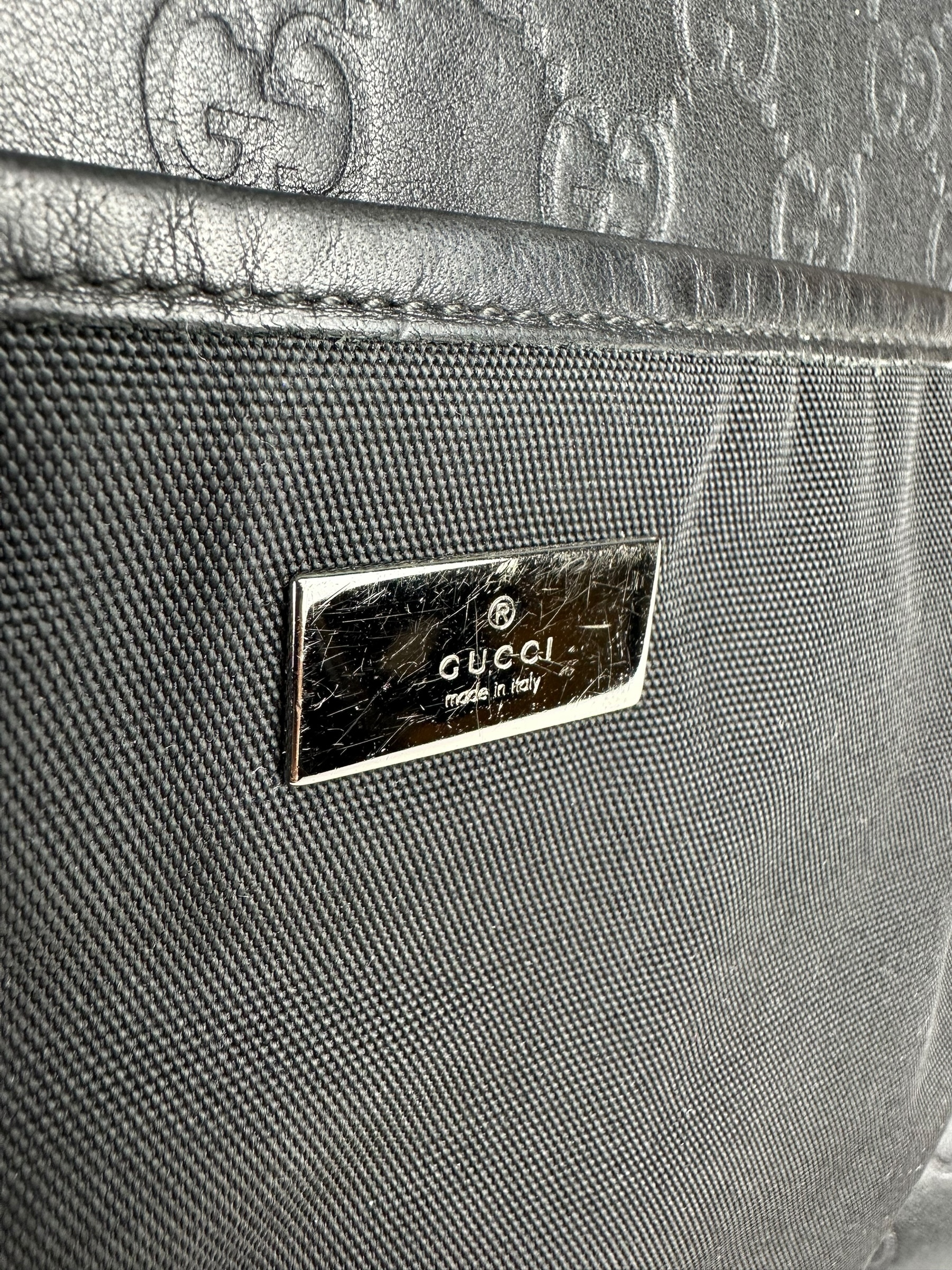 Borsa a Tracolla Gucci in Tessuto e Pelle GG Nera - immagine 5