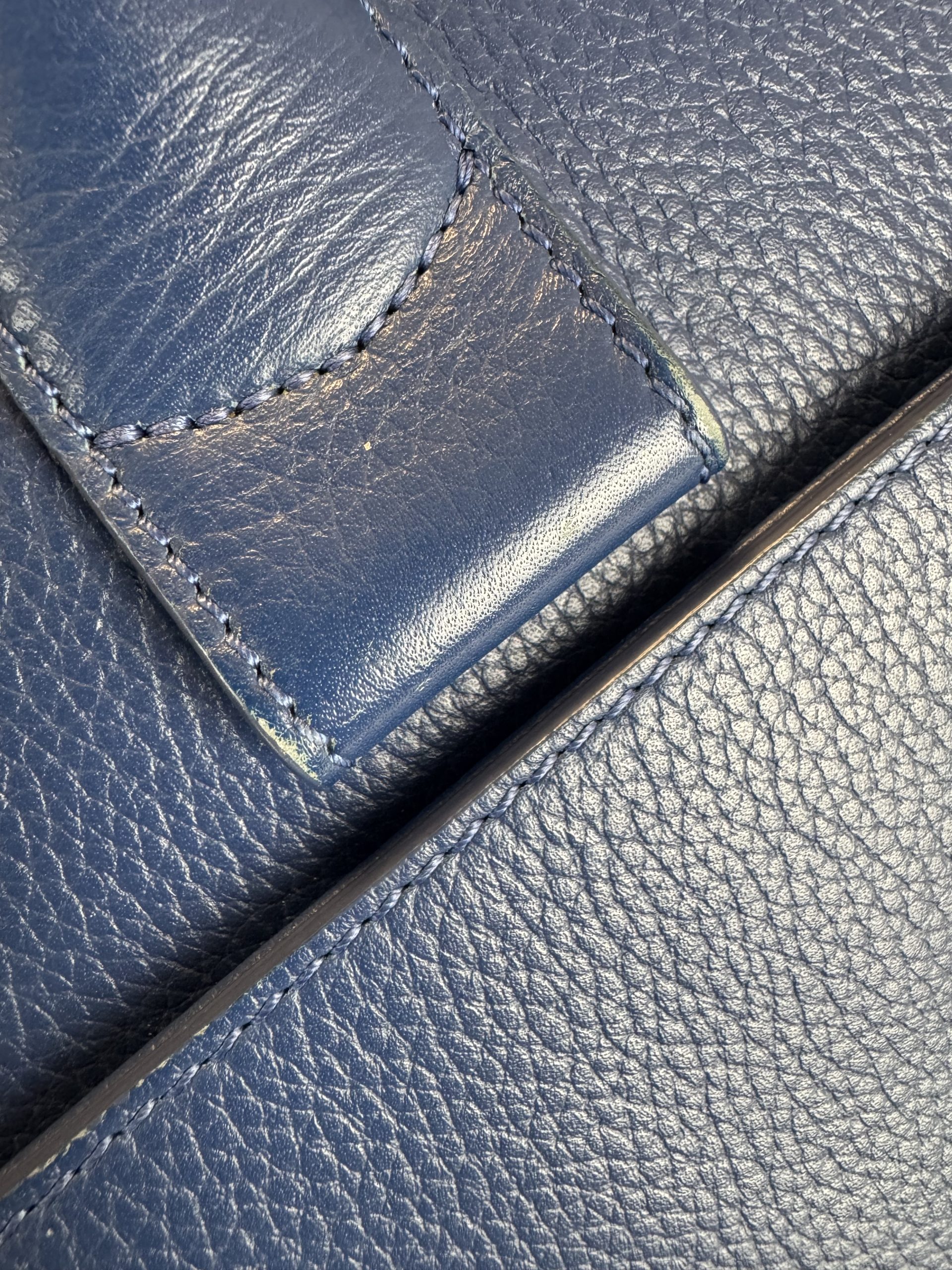 Borsa Tote Chanel Neo Executive in Pelle Martellata Blu - immagine 8