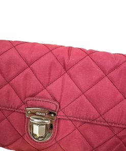 Alternative view of Borsa Prada a Tracolla in Nylon Fucsia con Catena Argento