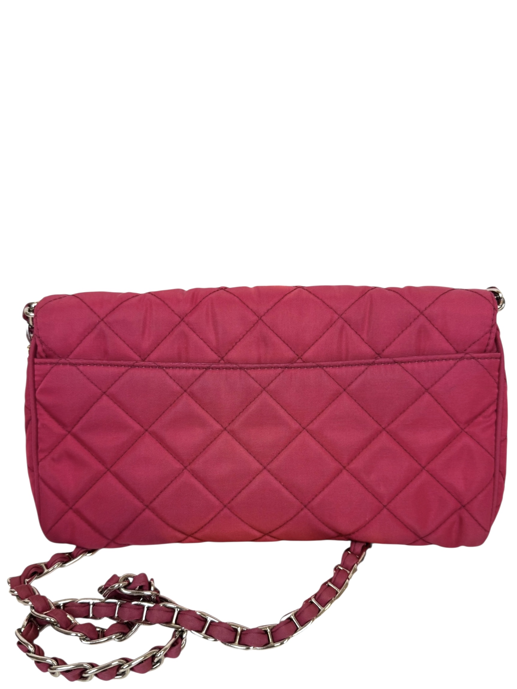 Borsa Prada a Tracolla in Nylon Fucsia con Catena Argento - immagine 4