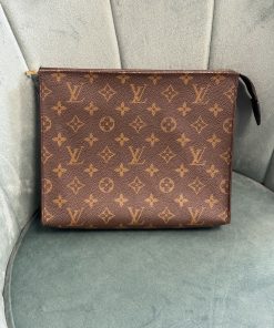 Pochette Louis Vuitton Trousse Toilette 26 in Tela Monogram
