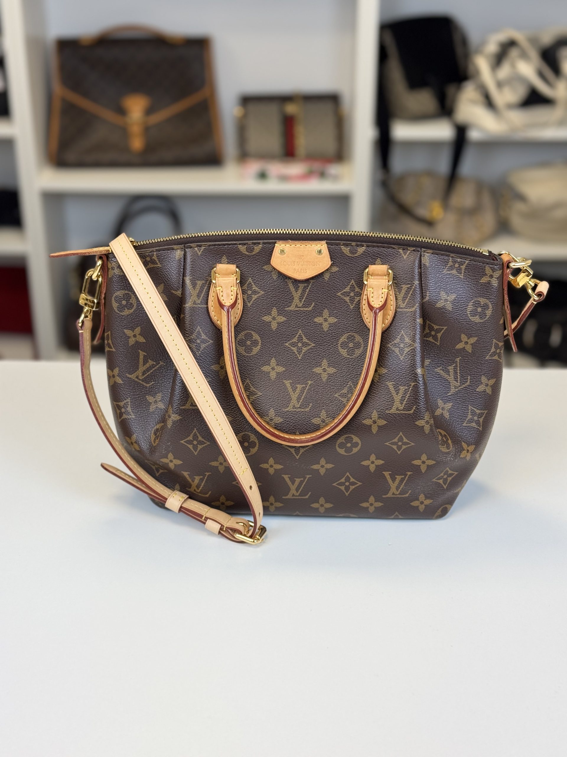 Borsa Louis Vuitton Turenne PM - immagine 4