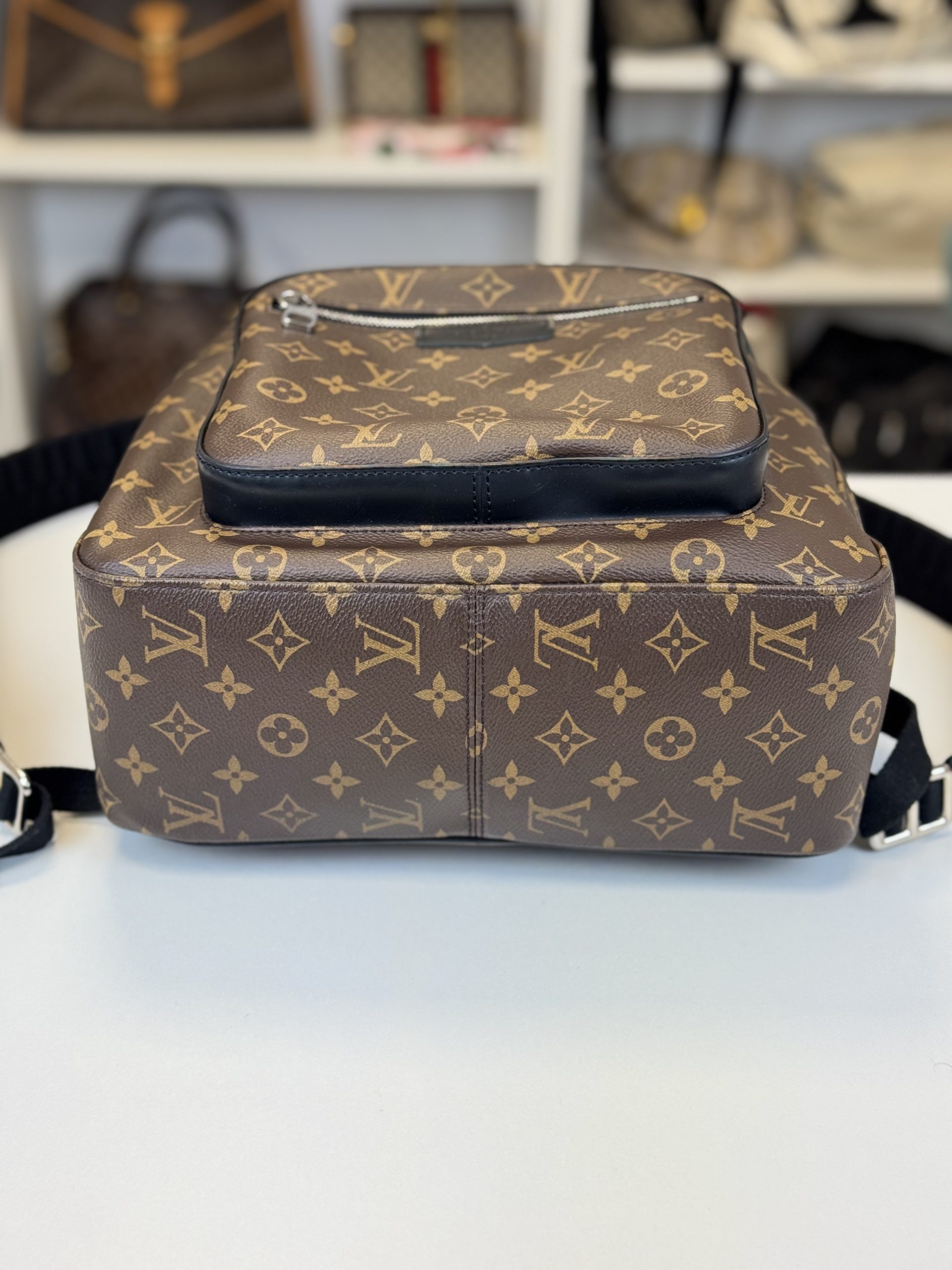 Zaino Louis Vuitton Josh Monogram Macassar - immagine 10