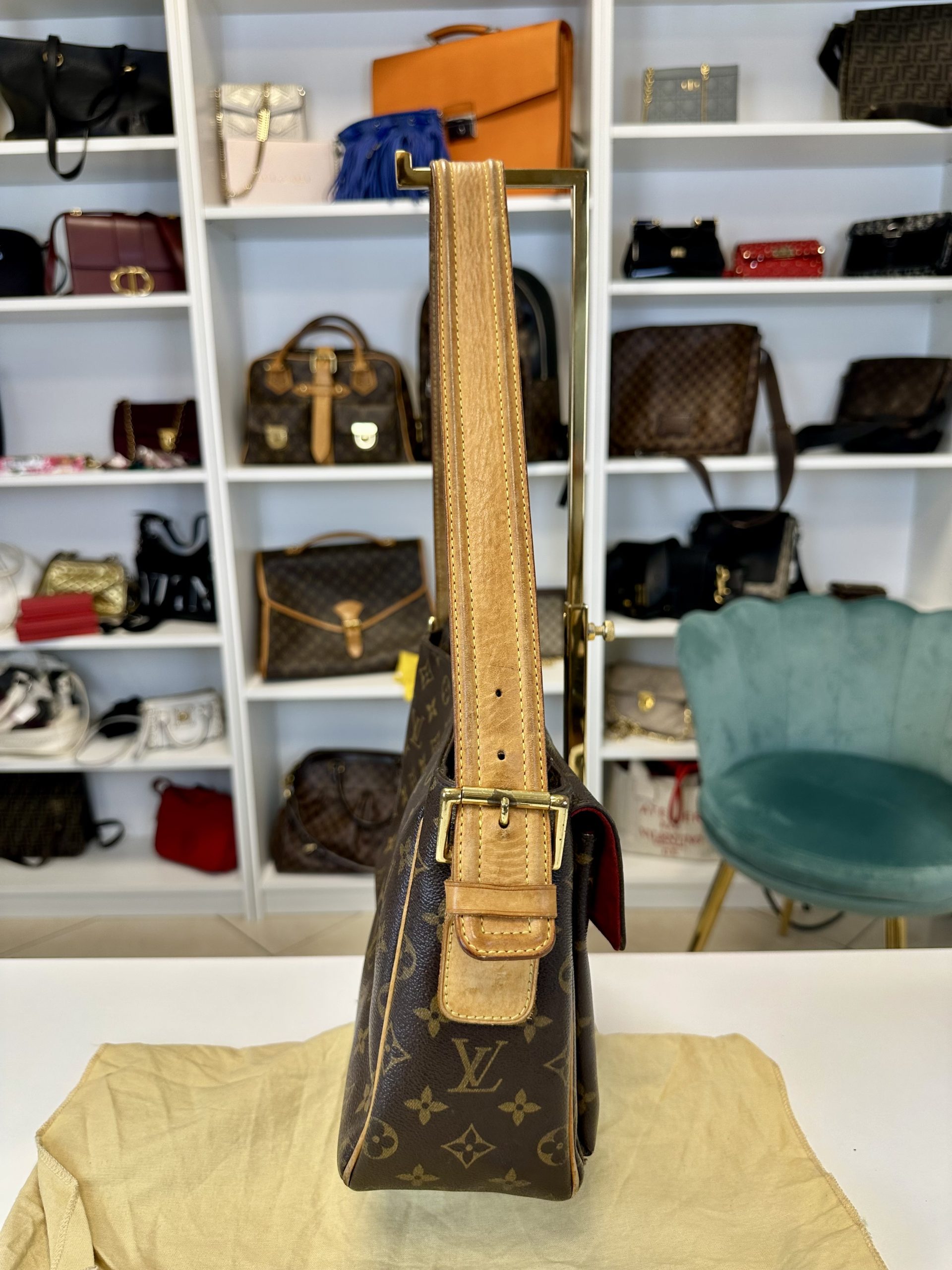 Borsa Louis Vuttion Viva Cité in Tela Monogram - immagine 4