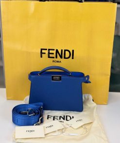 Fendi Peekaboo ISeeU Petite in Pelle Martellata Blu Elettrico