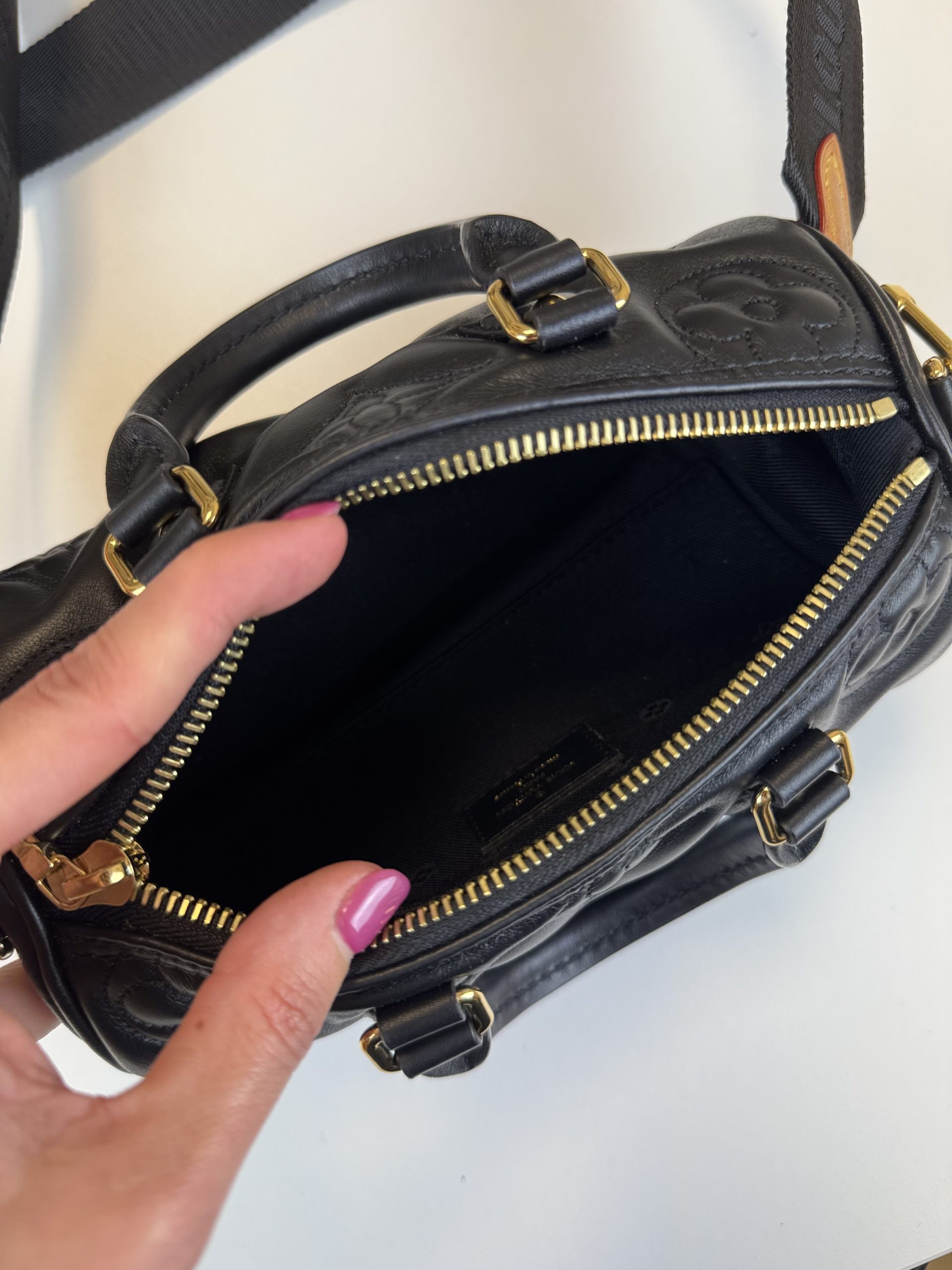 Borsa Louis Vuitton Papillon BB in Pelle Nera - immagine 4