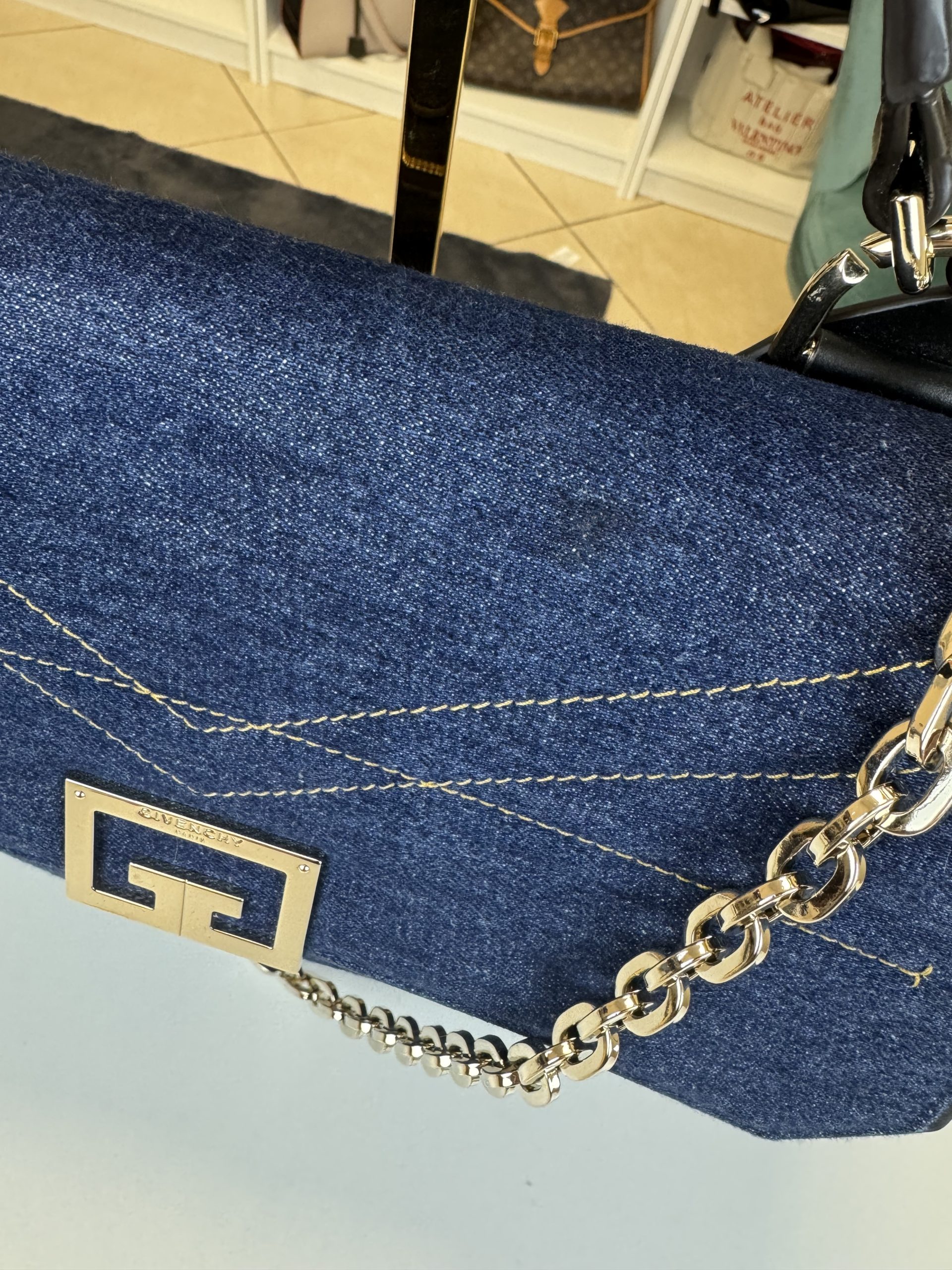 Borsa Givenchy ID Denim blu Medium - immagine 2