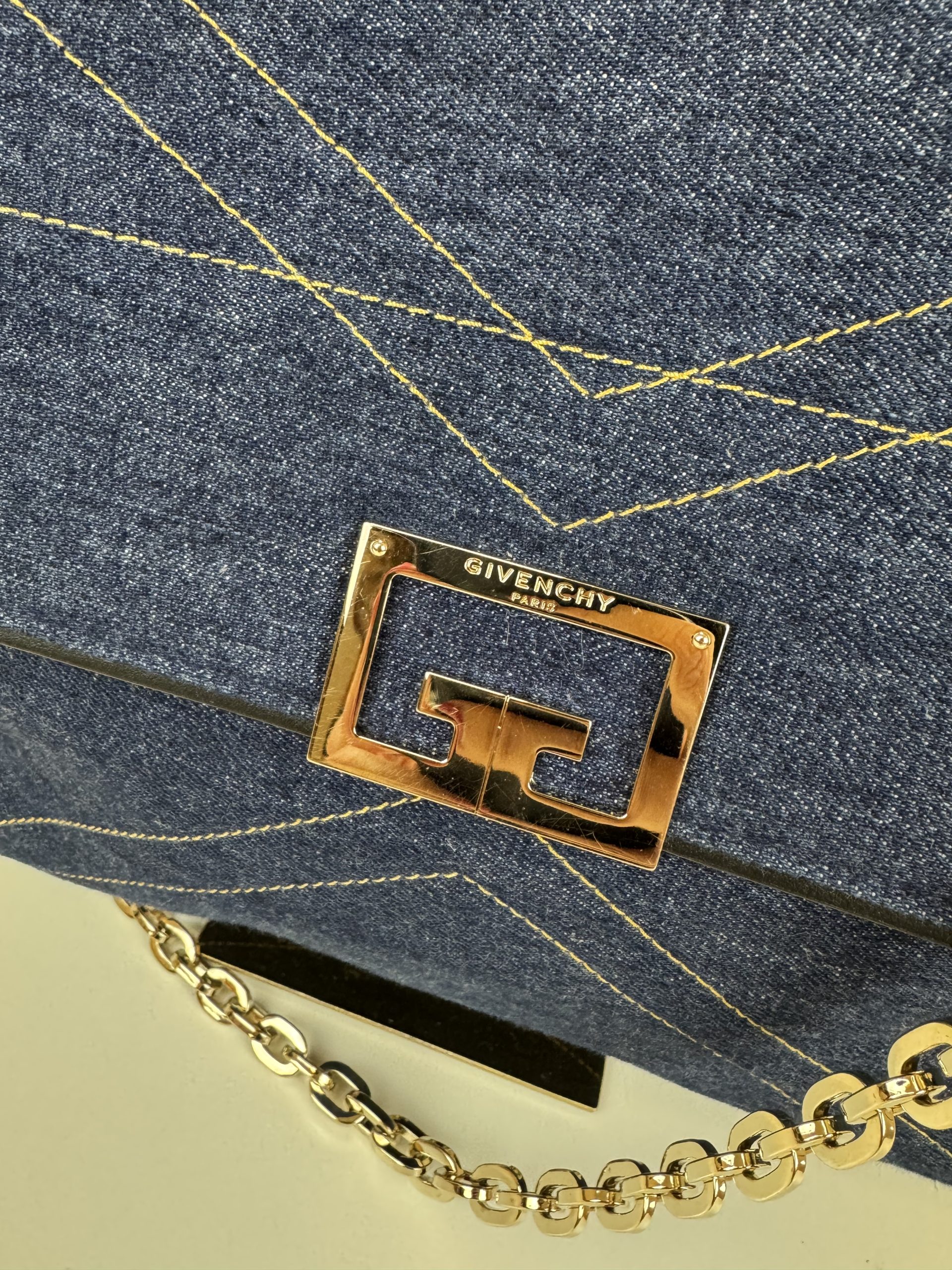 Borsa Givenchy ID Denim blu Medium - immagine 15