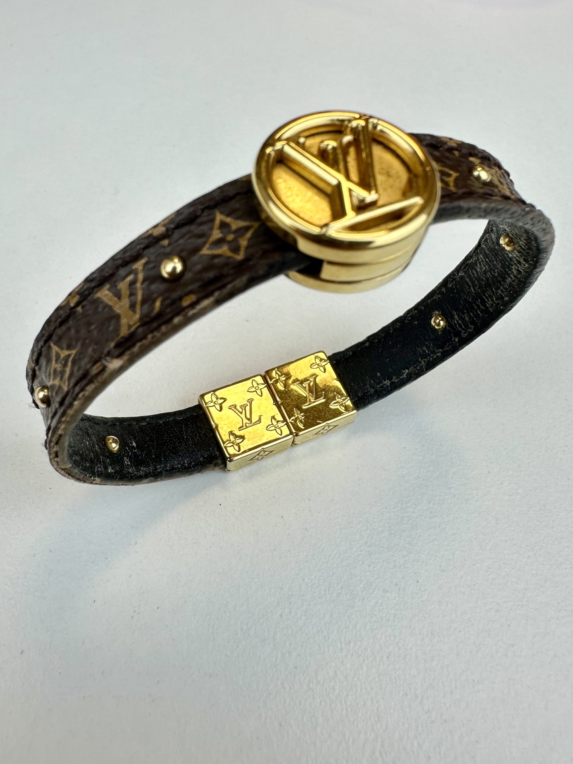 Bracciale Louis Vuitton LV Circle in Tela Monogram e Pelle - immagine 5