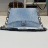 Borsa Balenciaga Downtown Chain in Denim con Tracolla a Catena