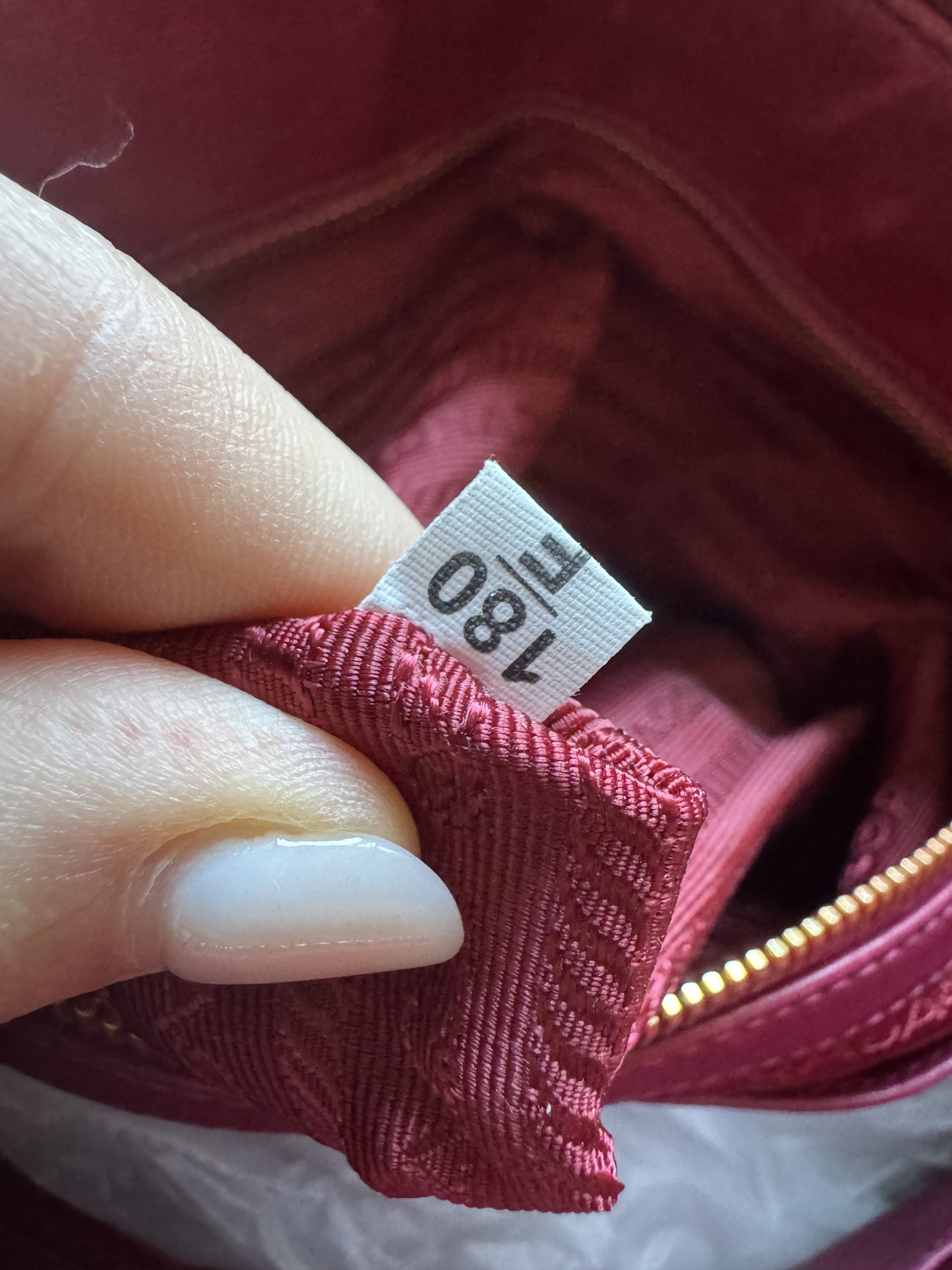 Borsa Prada in Nylon Gaufre Rosa Scuro - immagine 3