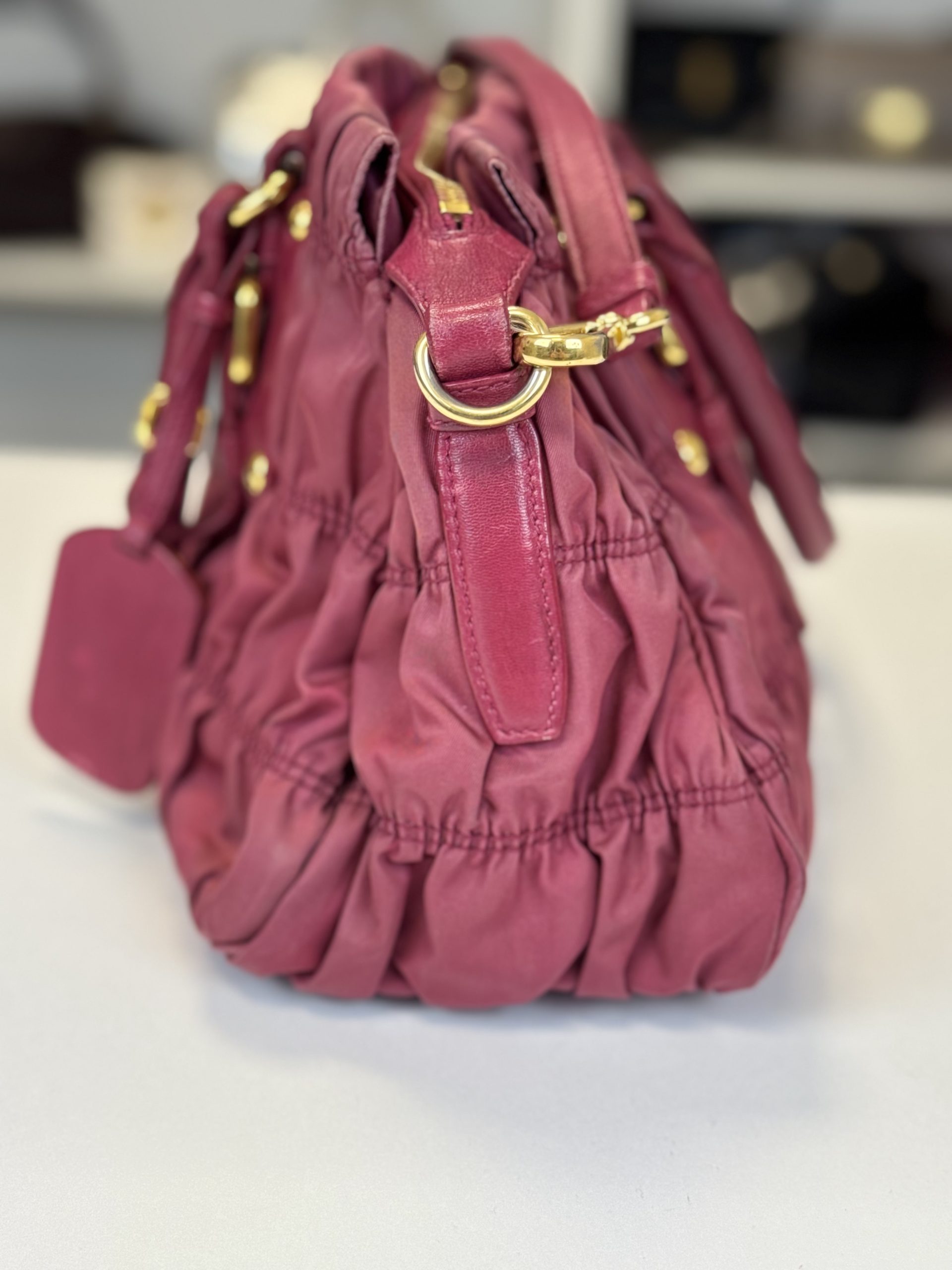 Borsa Prada in Nylon Gaufre Rosa Scuro - immagine 11