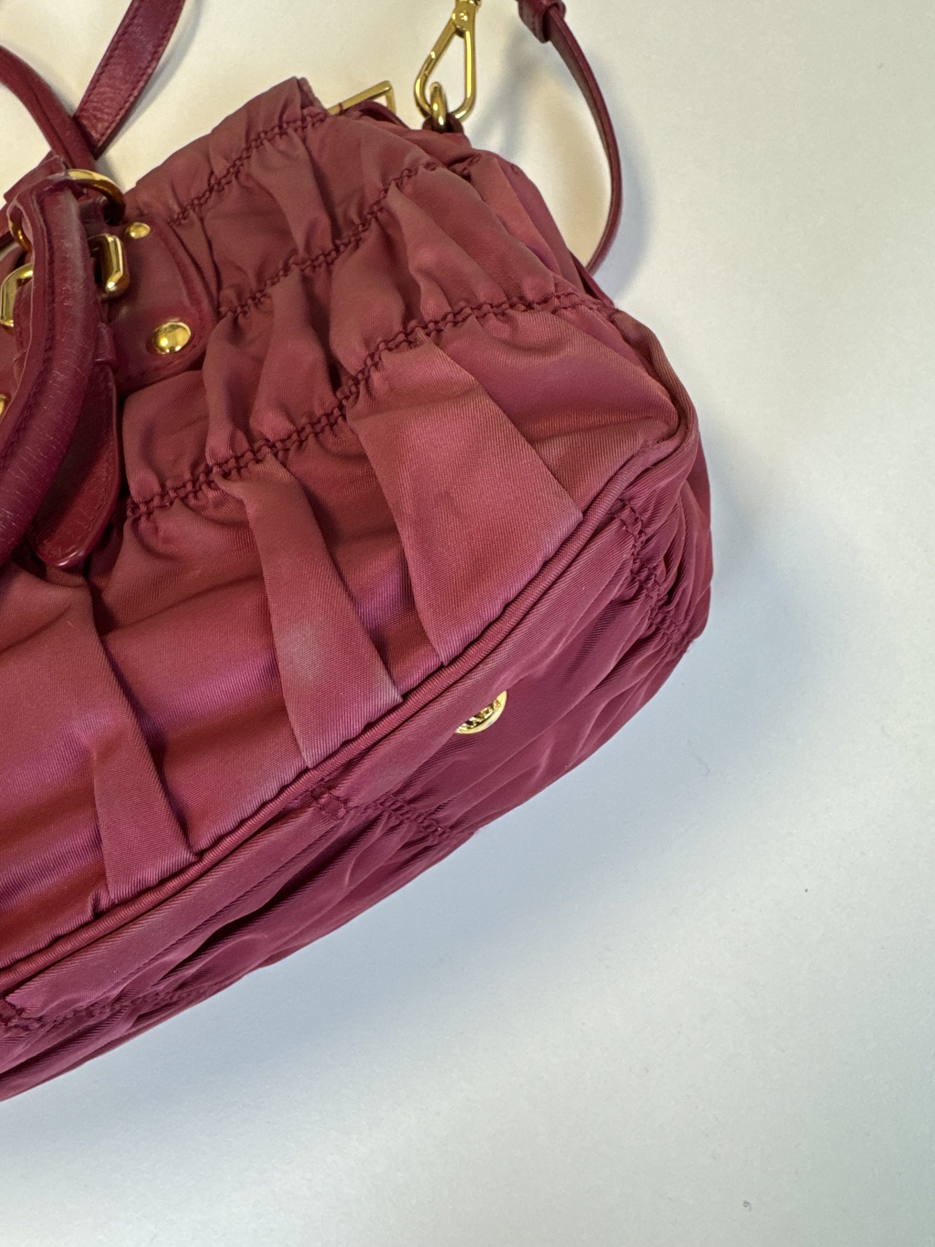Borsa Prada in Nylon Gaufre Rosa Scuro - immagine 6