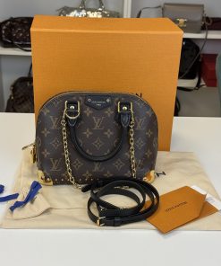 Borsa Louis Vuitton Alma Trunk BB