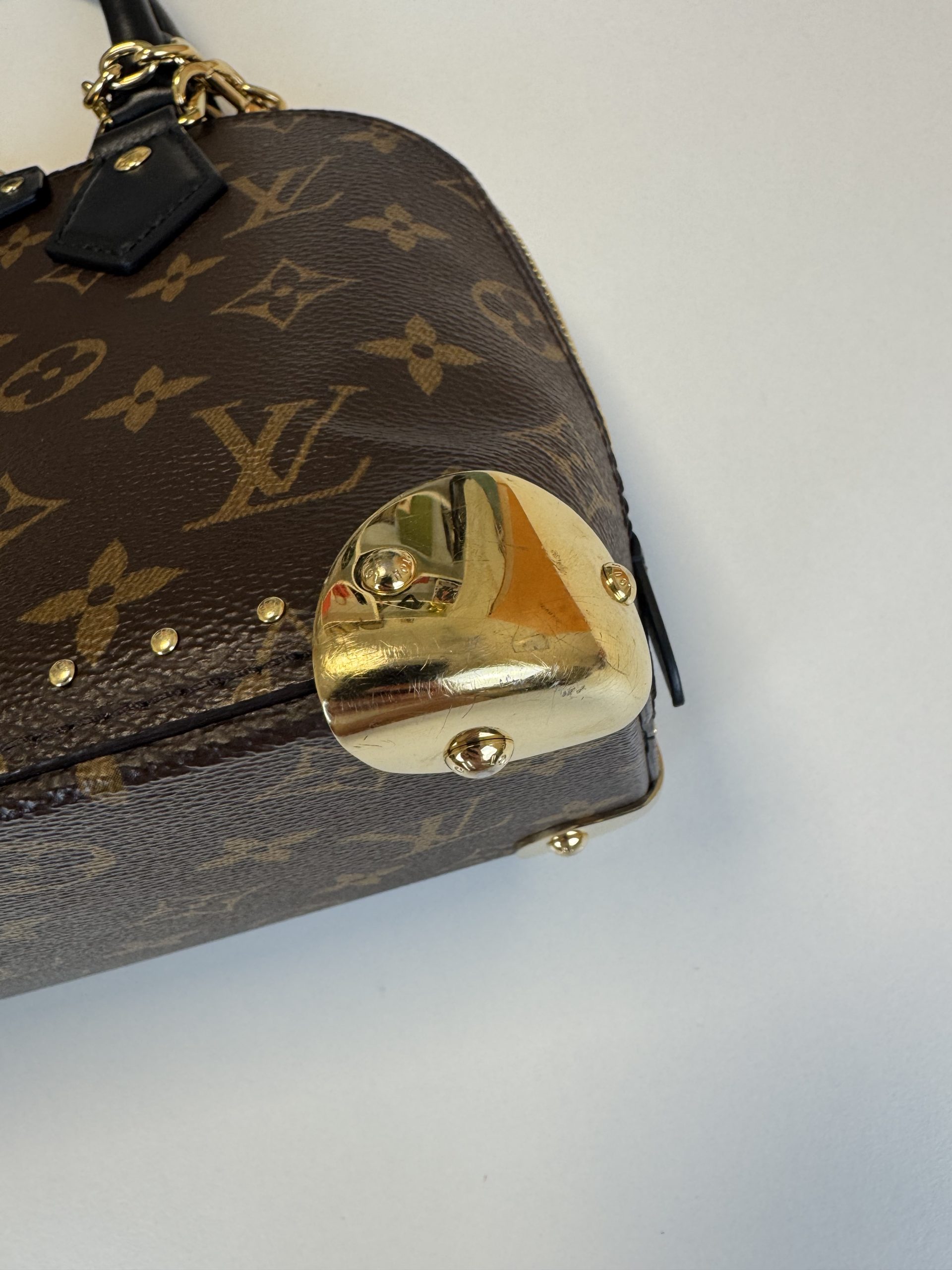 Borsa Louis Vuitton Alma Trunk BB - immagine 8