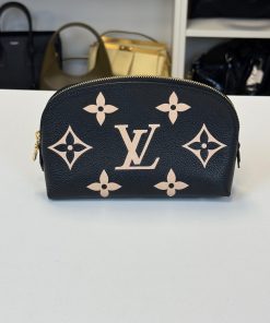 Pochette Cosmétique Louis Vuitton in Pelle Monogramme Empreinte