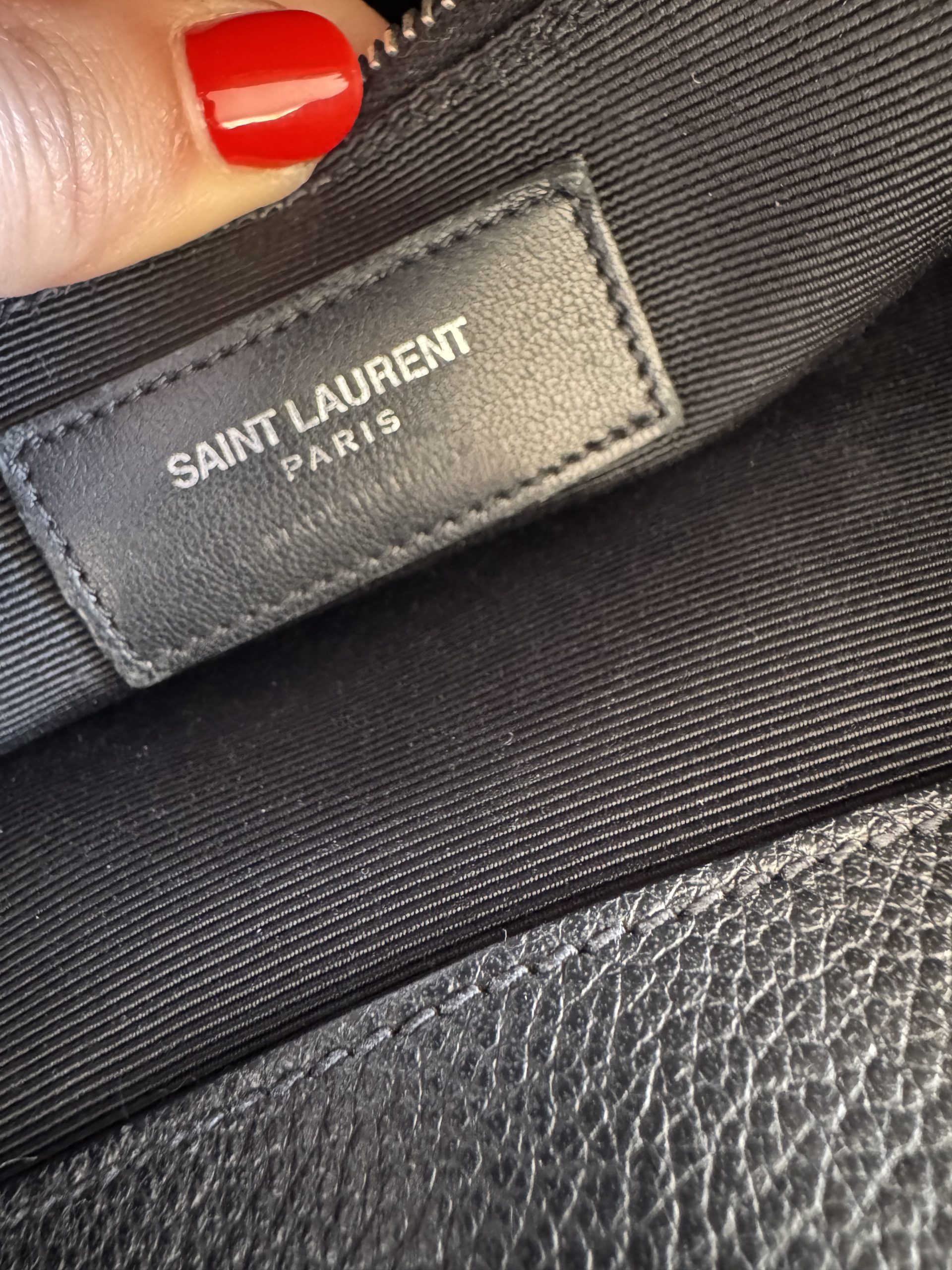 Borsa Saint Laurent Sac de Jour in Pelle Nera - immagine 9