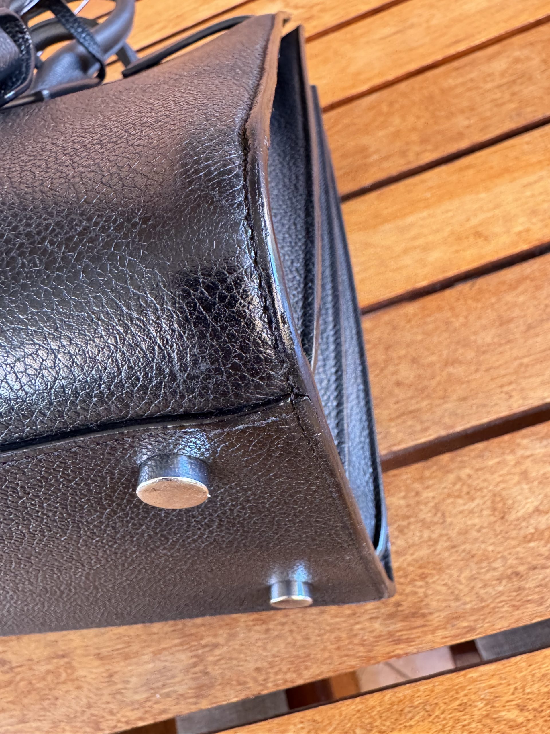 Borsa Saint Laurent Sac de Jour in Pelle Nera - immagine 5