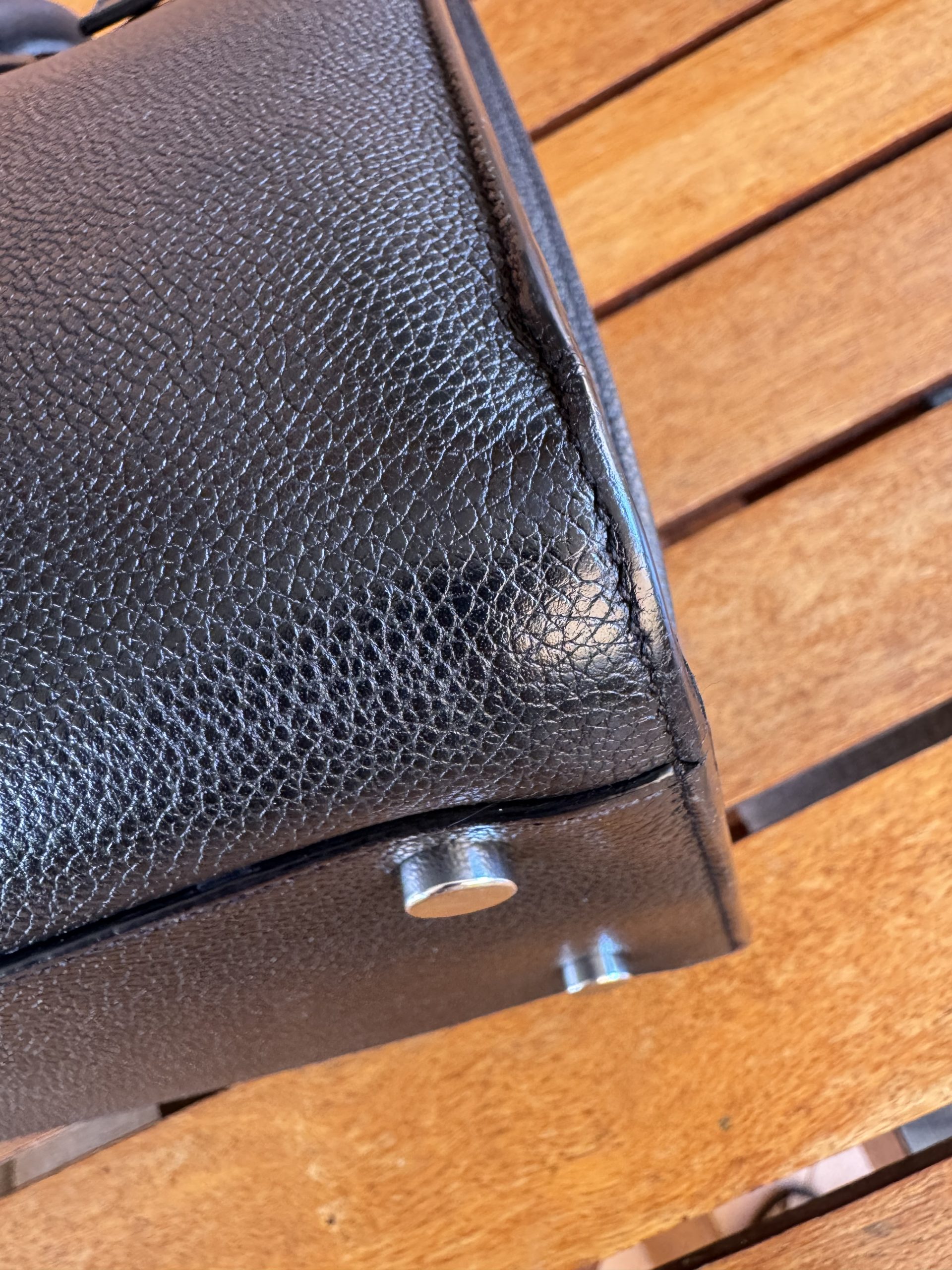 Borsa Saint Laurent Sac de Jour in Pelle Nera - immagine 3