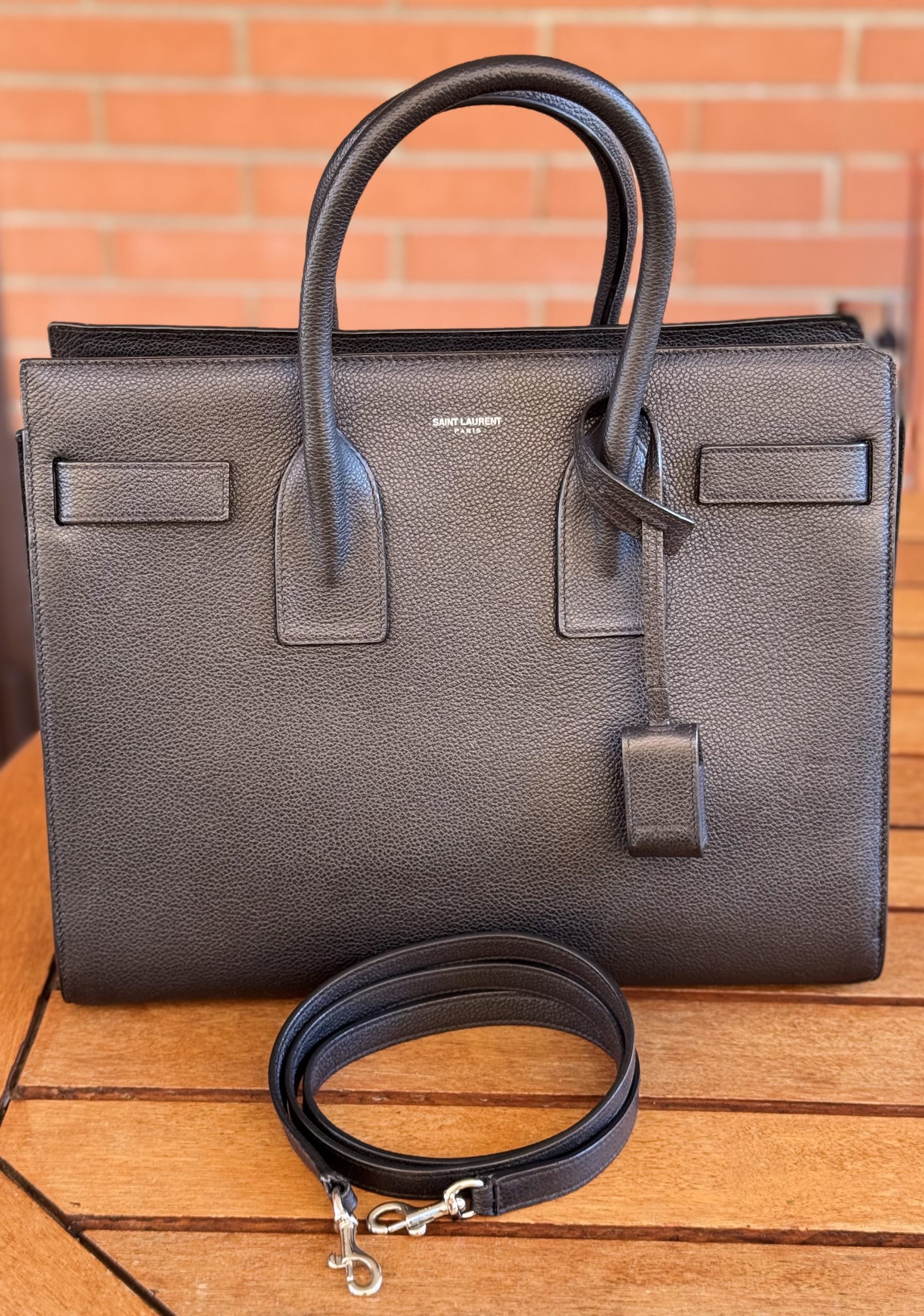 Borsa Saint Laurent Sac de Jour in Pelle Nera