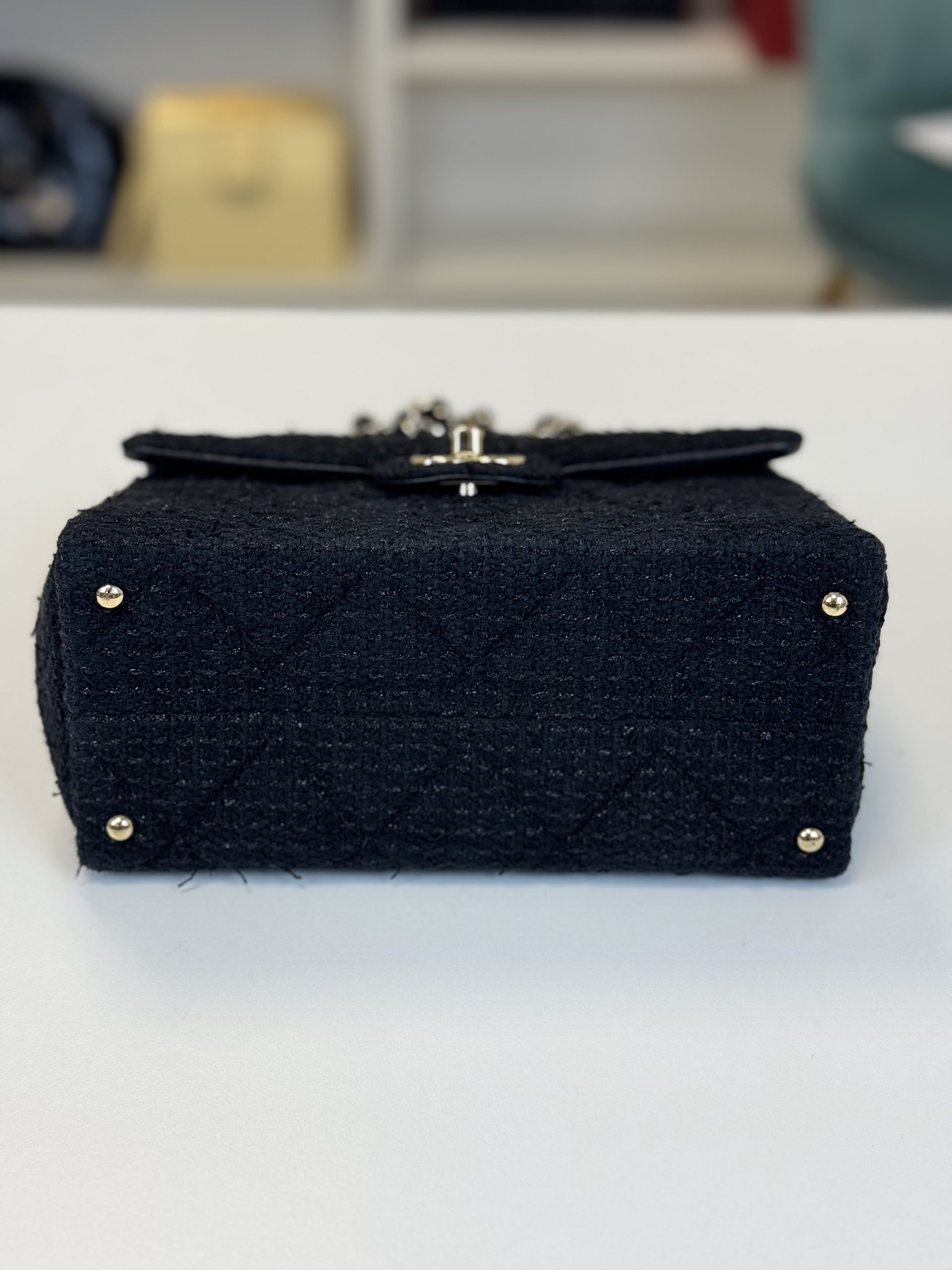 Borsa Chanel in Tweed Nero - immagine 10