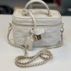 Borsa Louis Vuitton Vanity PM Coussin Beige