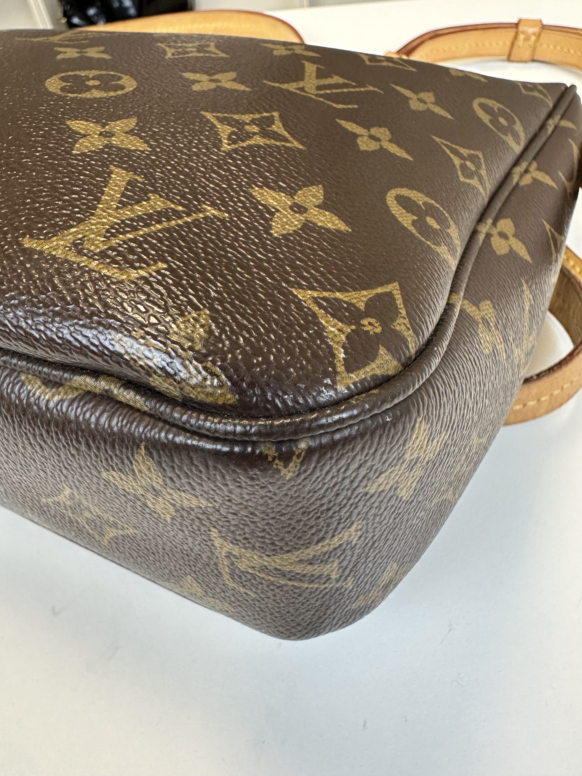 Borsa Louis Vuitton Mabillon in Tela Monogram - immagine 12