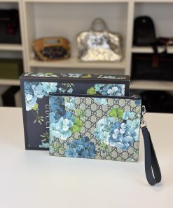 Alternative view of Pochette Gucci GG Supreme Blooms Fiori Azzurri