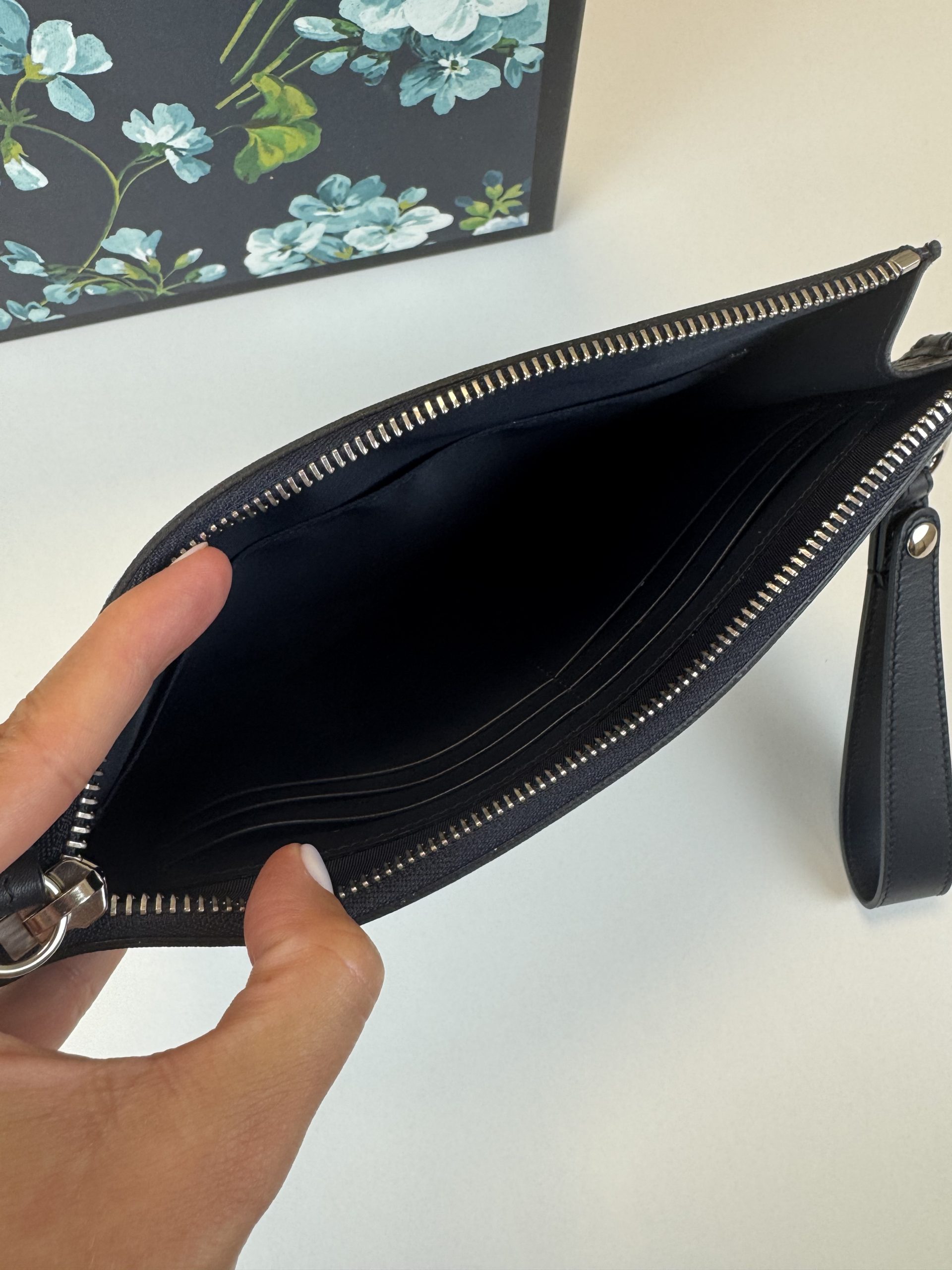 Pochette Gucci GG Supreme Blooms Fiori Azzurri - immagine 3