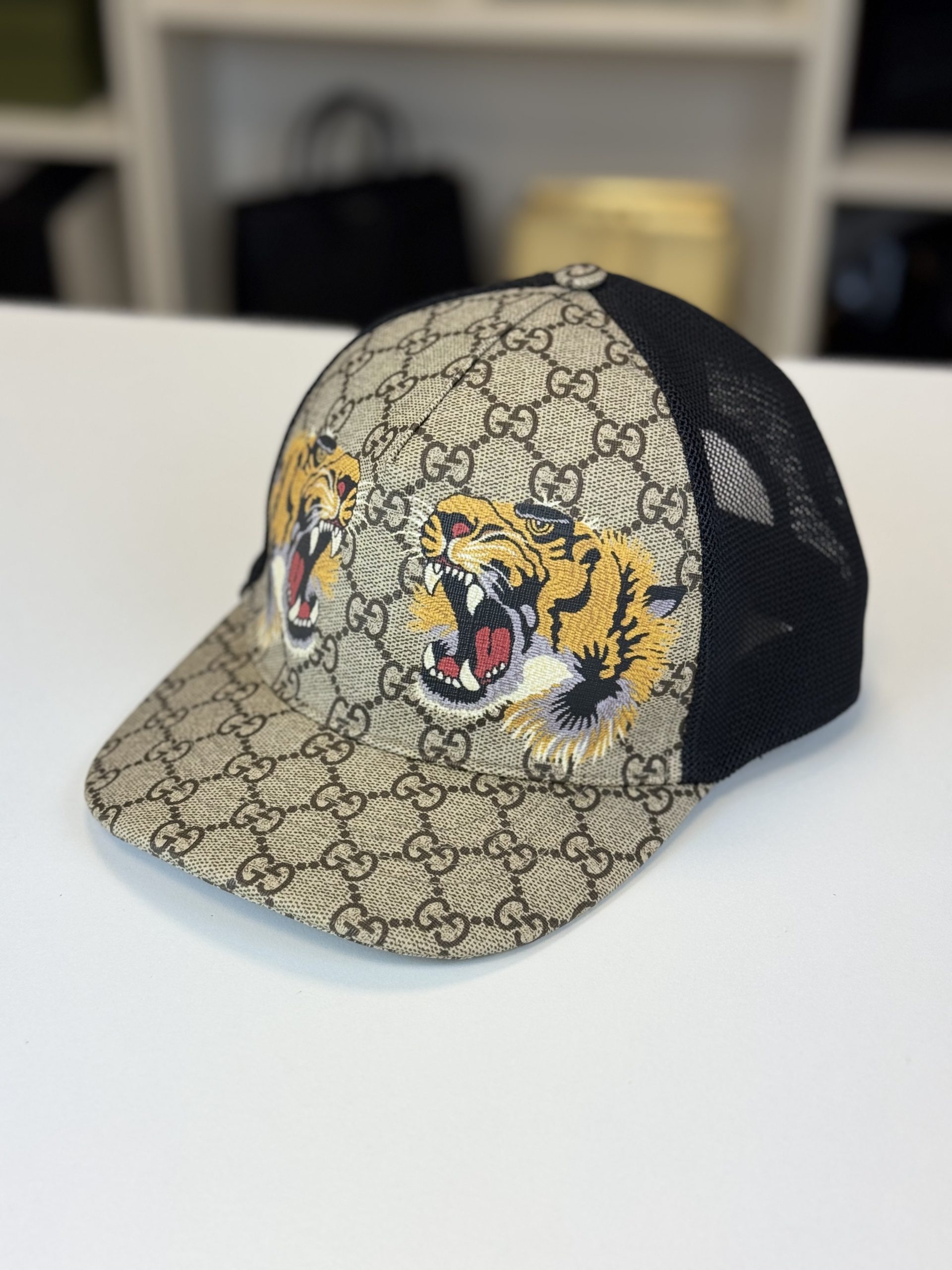 Cappello Gucci GG Supreme in Tela Beige Tigri