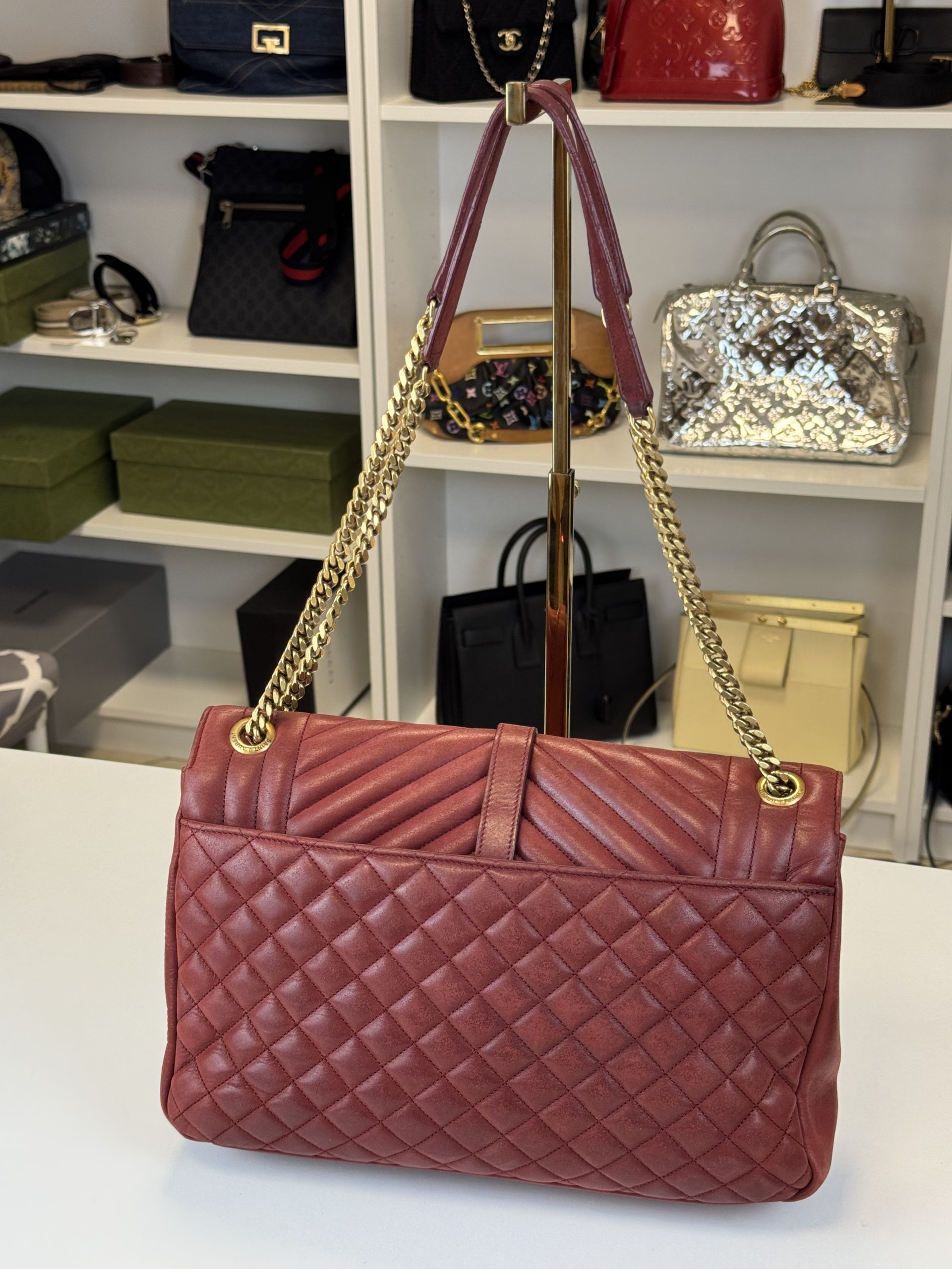 Borsa Saint Laurent Envelope in Pelle Rossa - immagine 2