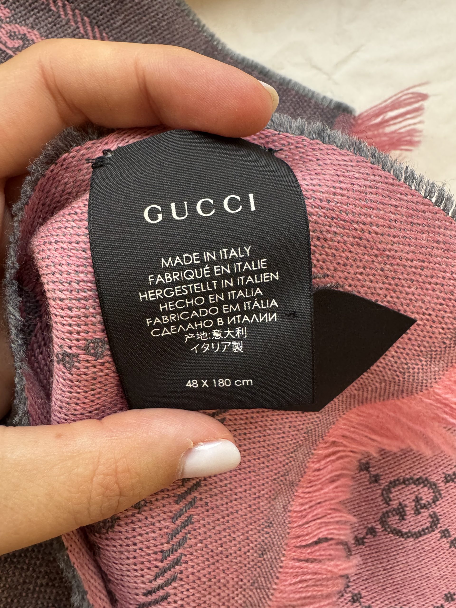 Sciarpa Gucci in Lana GG Grigio e Rosa - immagine 4