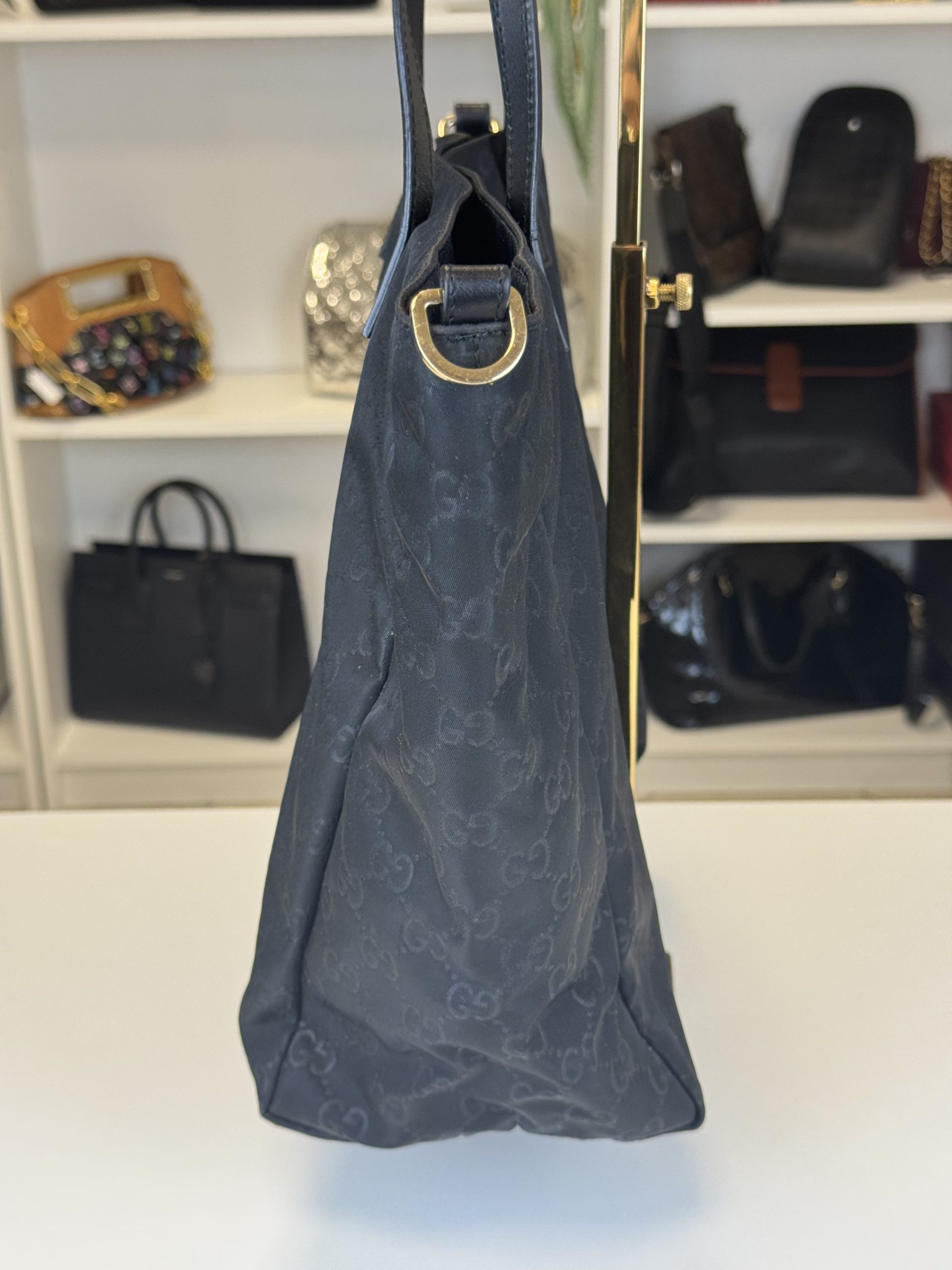 Borsa Tote Gucci in Nylon Nero GG - immagine 10