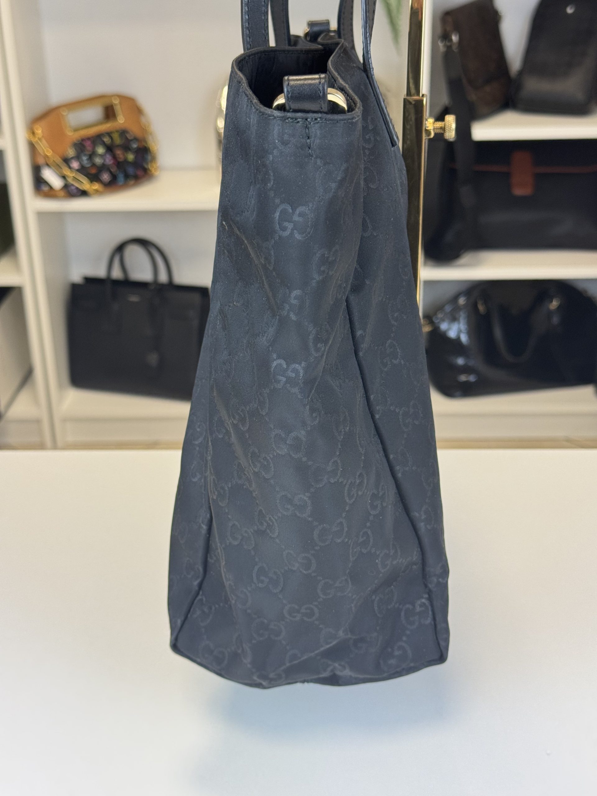 Borsa Tote Gucci in Nylon Nero GG - immagine 9