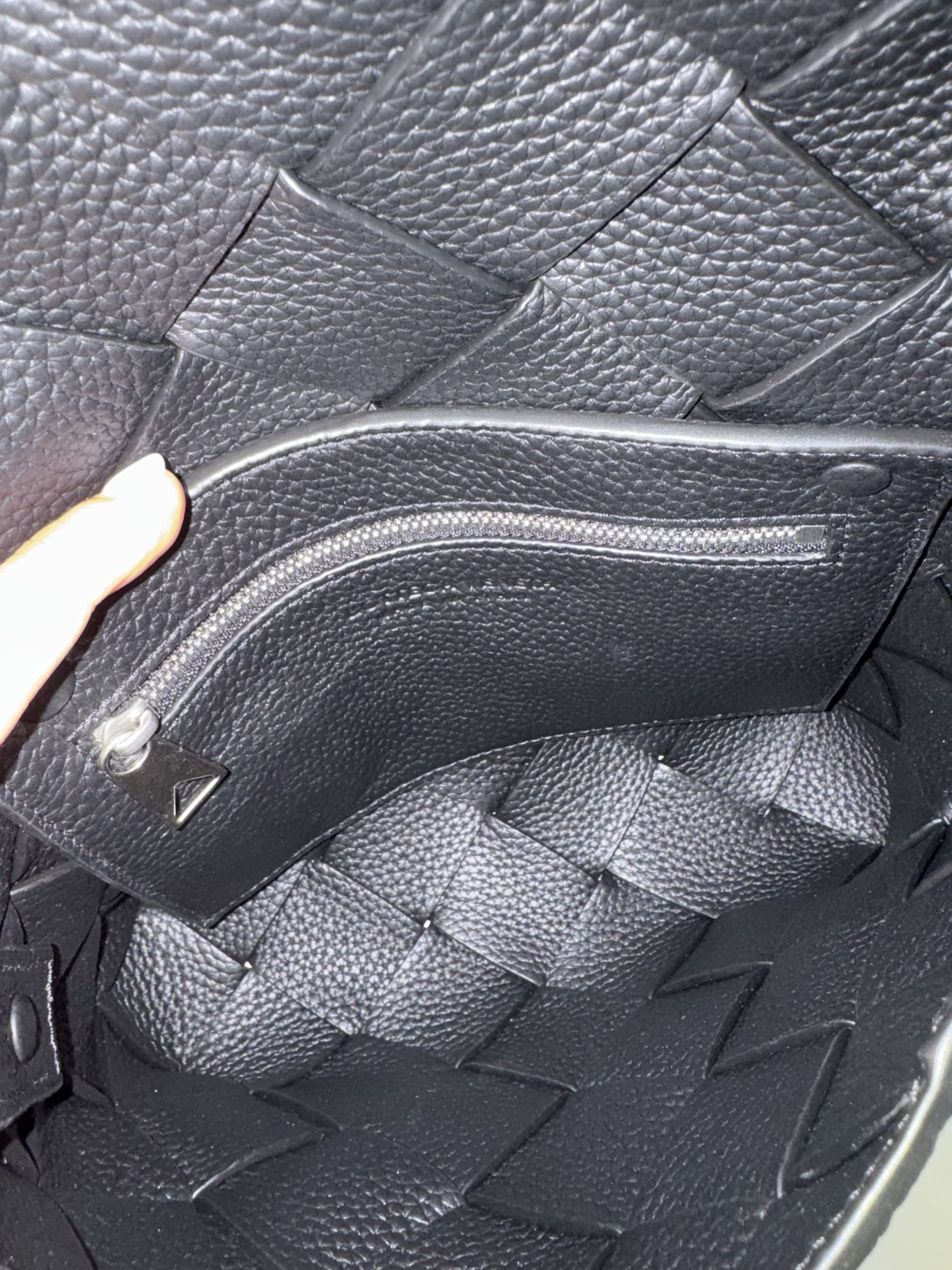 Borsa Bottega Veneta Diago in Pelle Nera - immagine 4