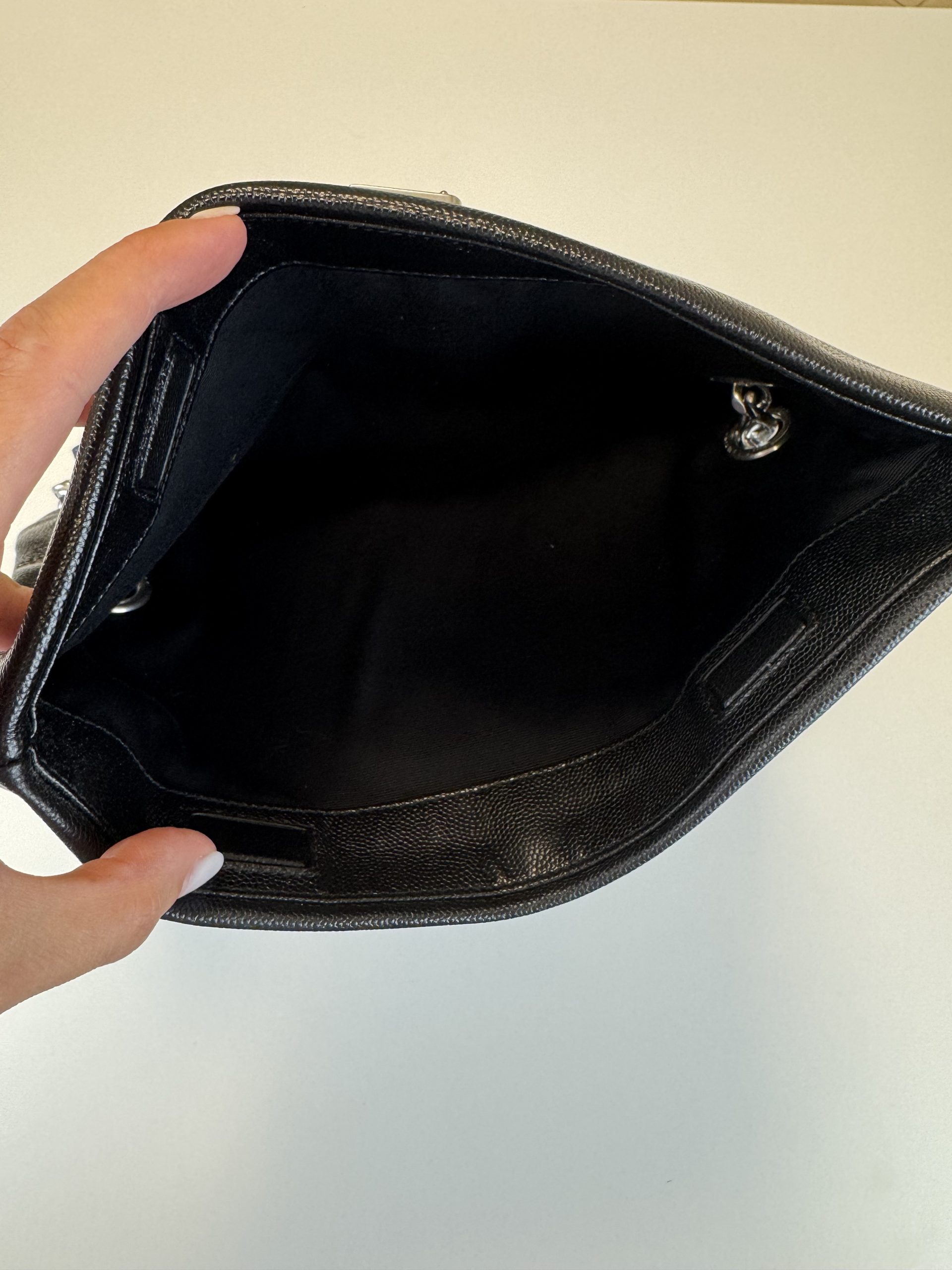 Borsa Saint Laurent West Hollywood in Pelle Nera - immagine 12