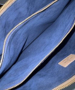 Borsa Coussin Louis Vuitton in Pelle Tortora - immagine 4