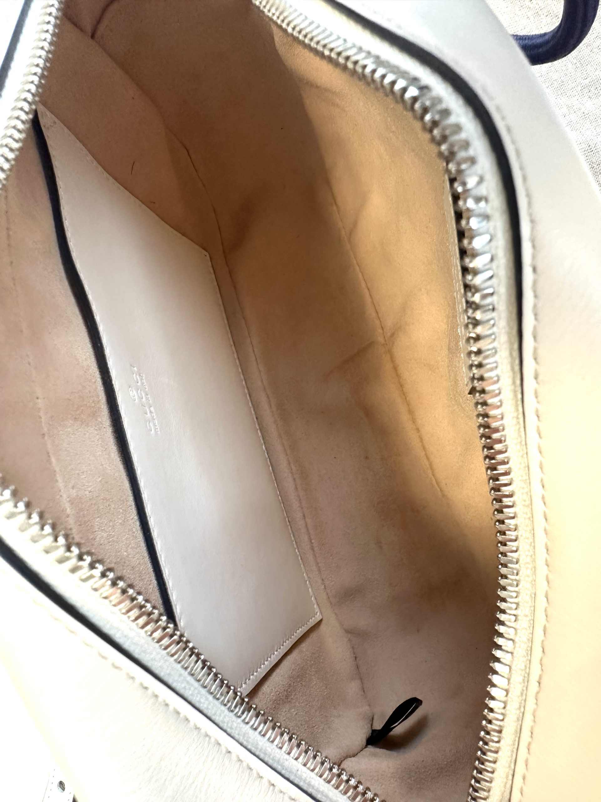 Borsa Gucci Marmont in Pelle Trapuntata Bianca - immagine 20