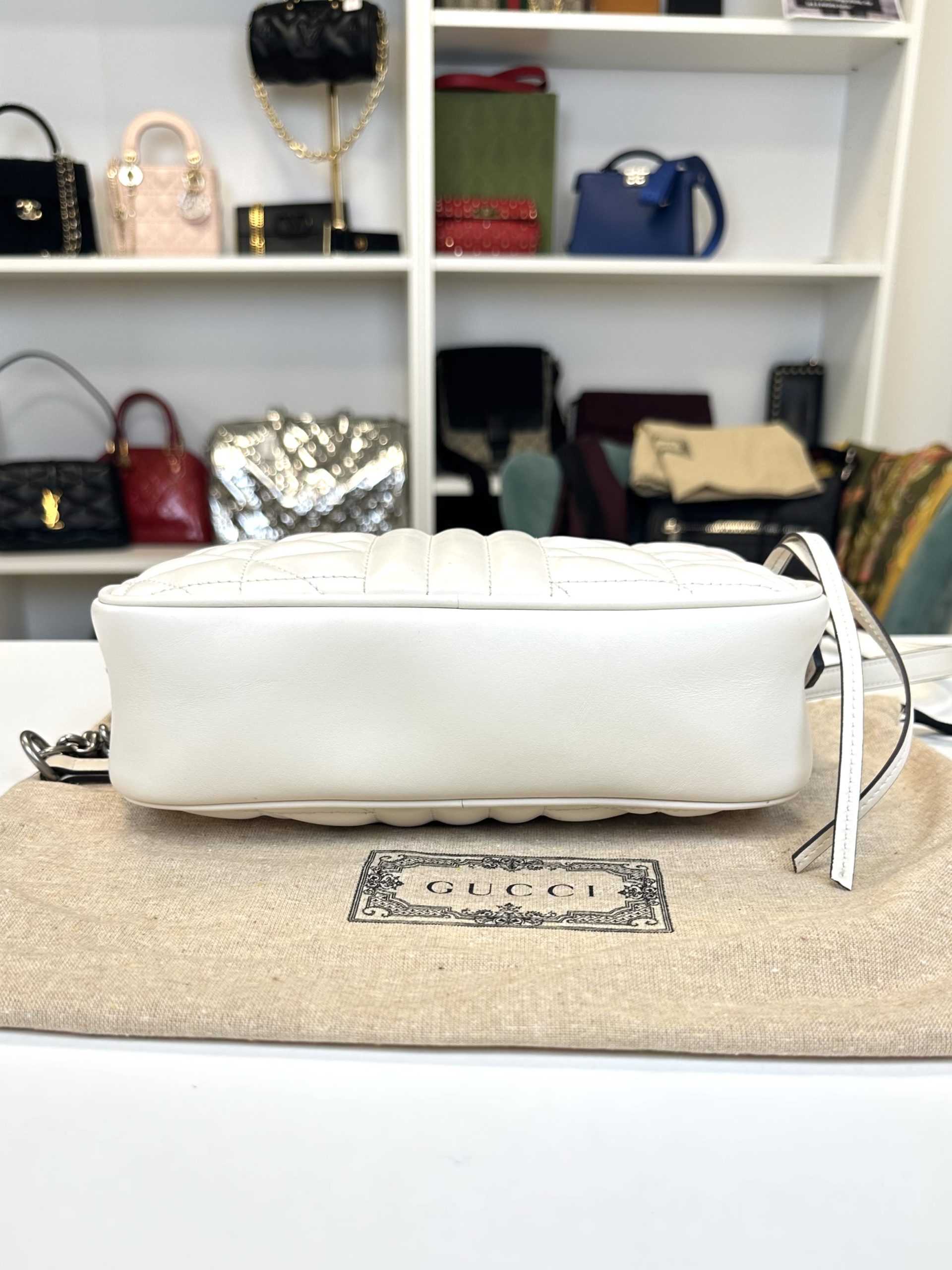 Borsa Gucci Marmont in Pelle Trapuntata Bianca - immagine 5
