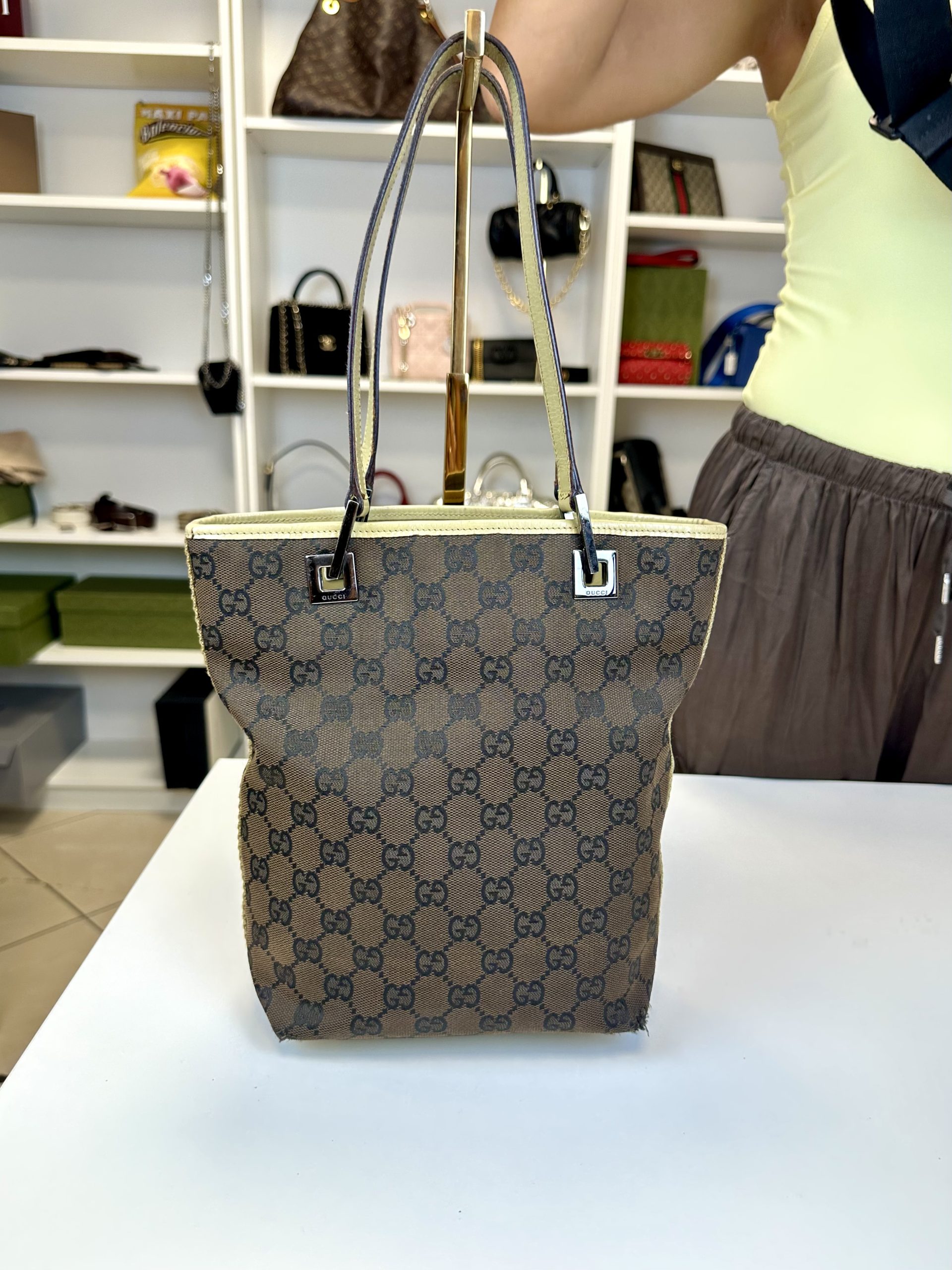 Borsa Gucci Tote a Spalla in Tela Supreme Marrone - immagine 8