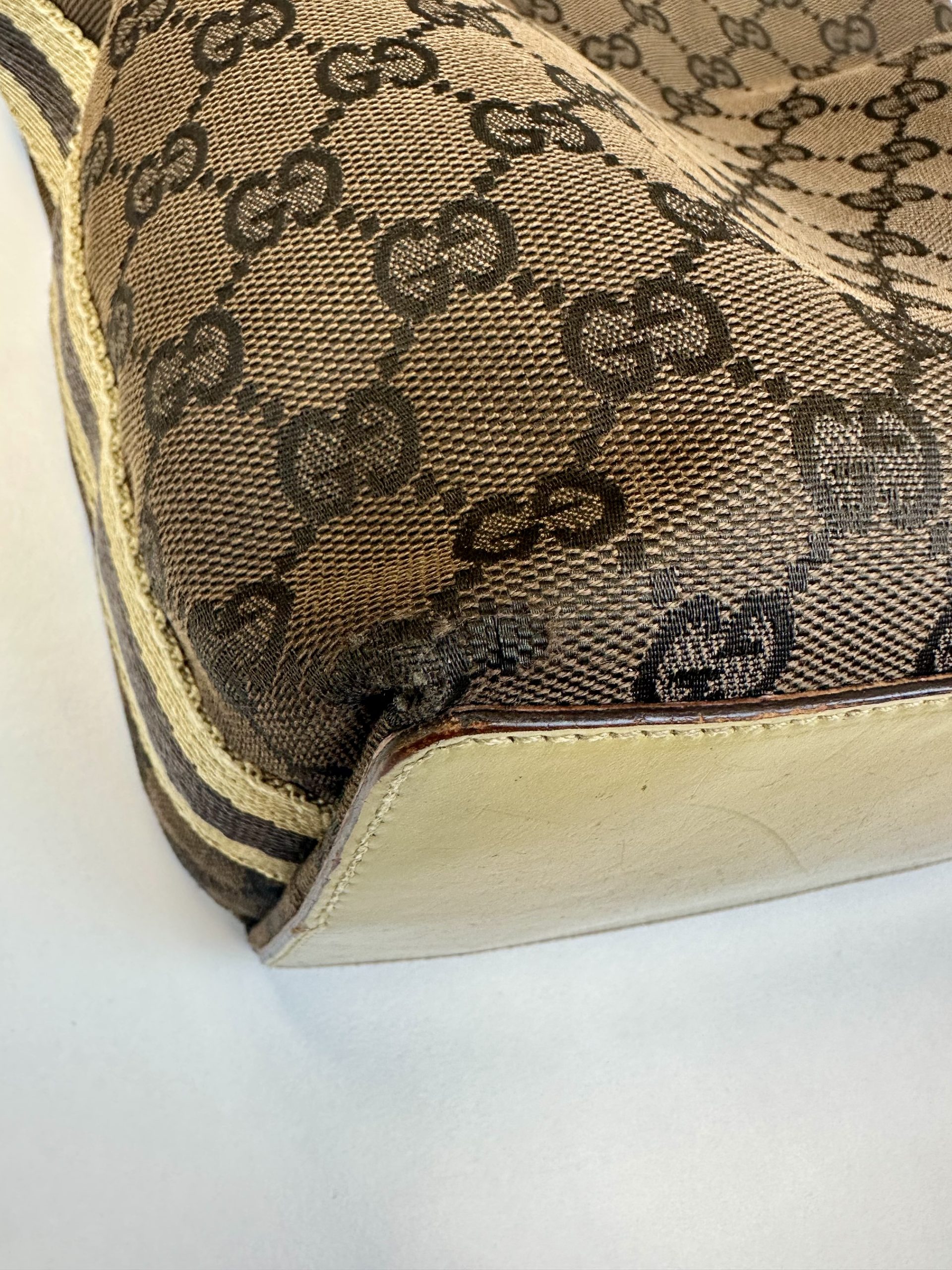 Borsa Gucci Tote a Spalla in Tela Supreme Marrone - immagine 10