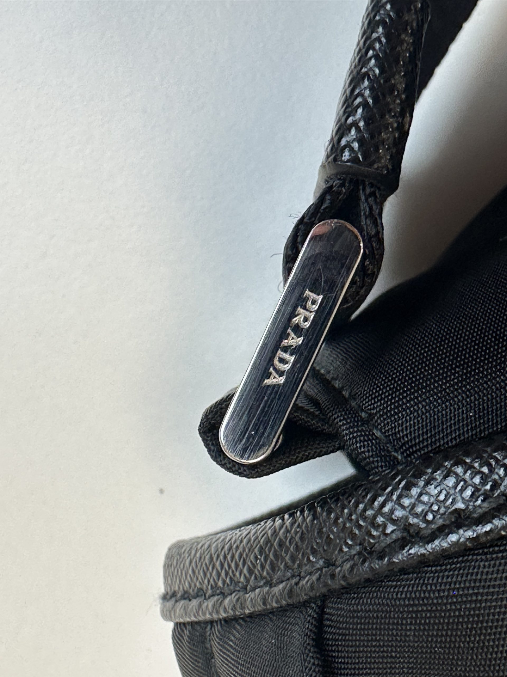Borsa Prada a Tracolla in Re-Nylon e Pelle Saffiano Nera - immagine 21