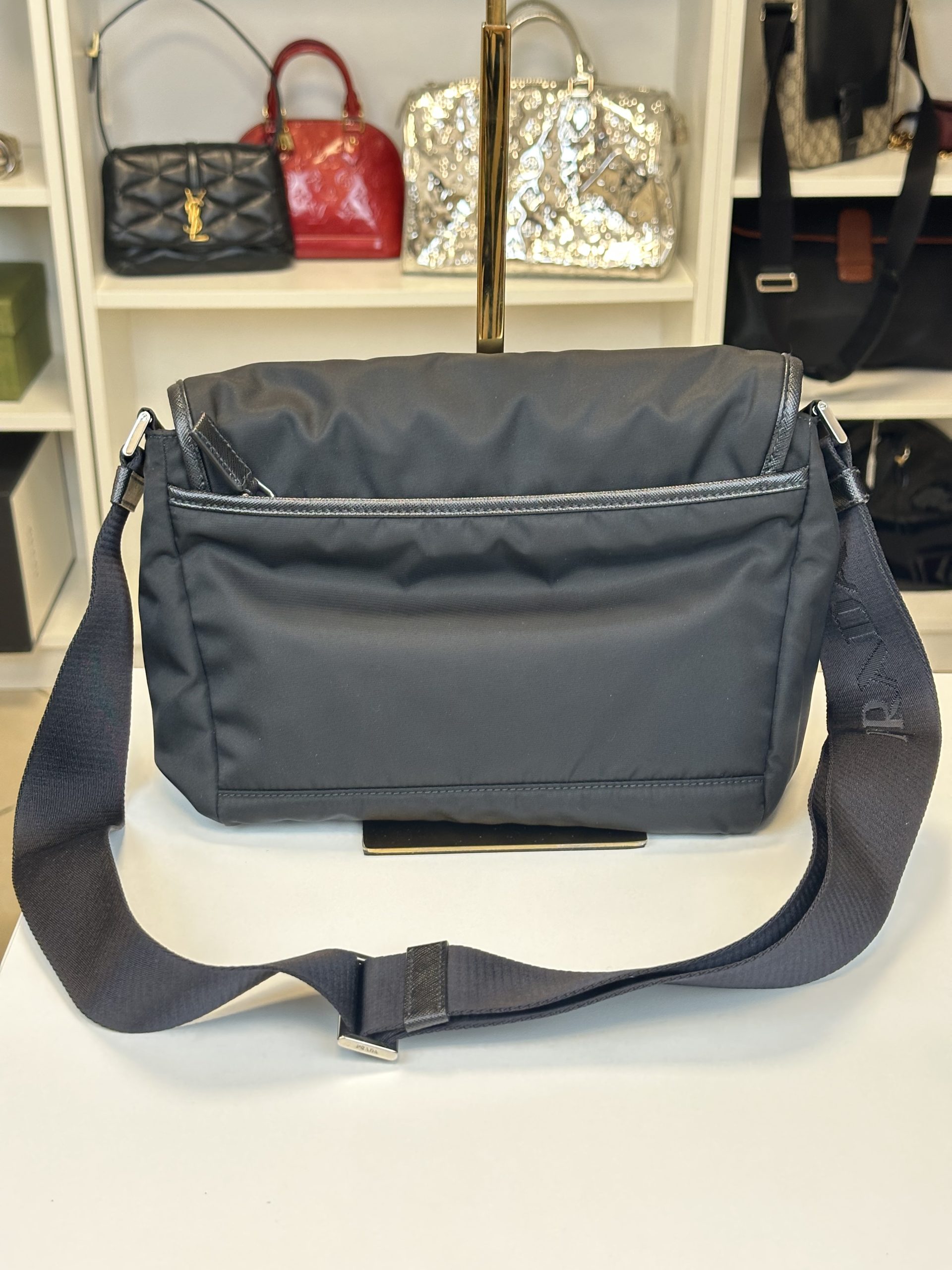 Borsa Prada a Tracolla in Re-Nylon e Pelle Saffiano Nera - immagine 4